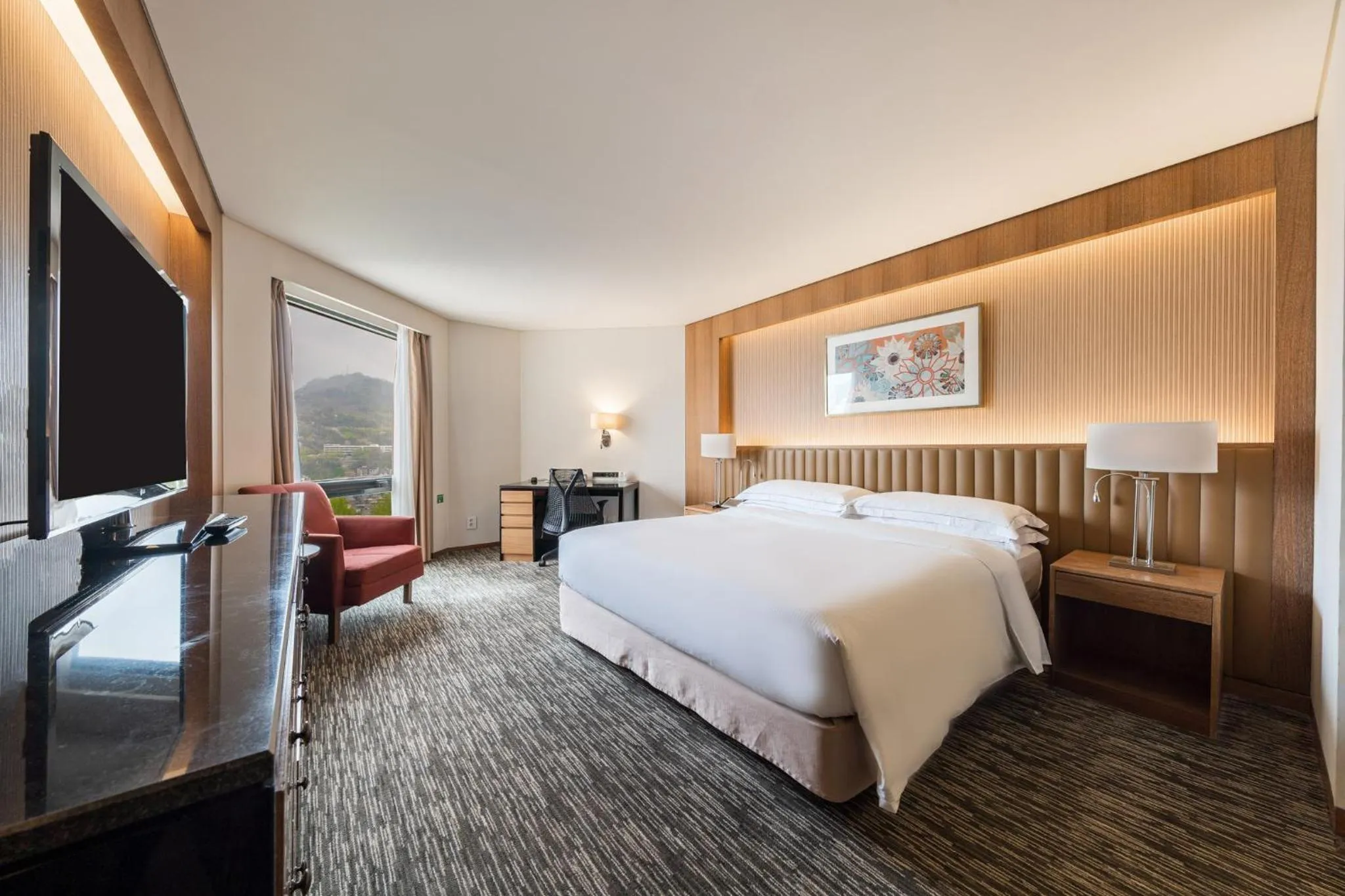 Bed in Swiss Grand Hotel Seoul & Grand Suite