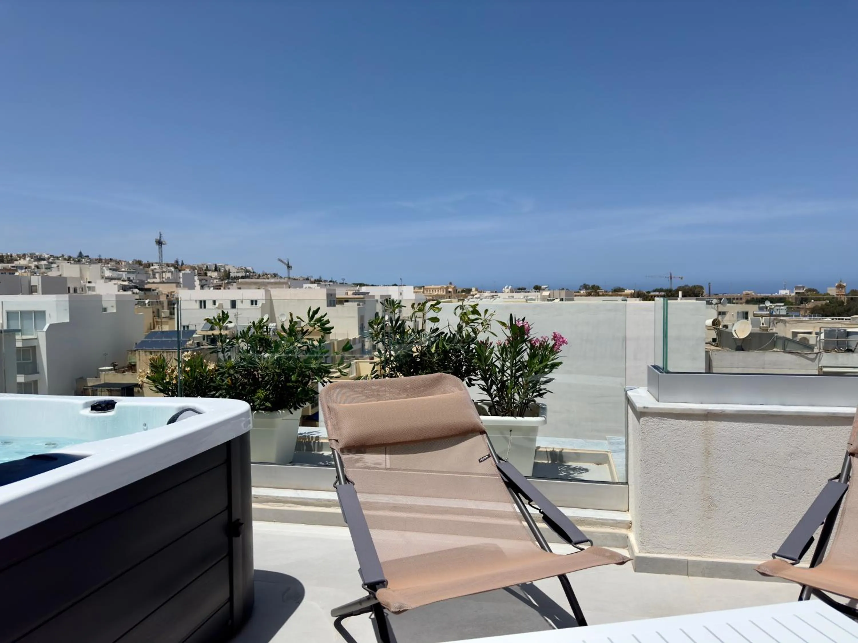 Day in C'est La Vie Boutik Swieqi