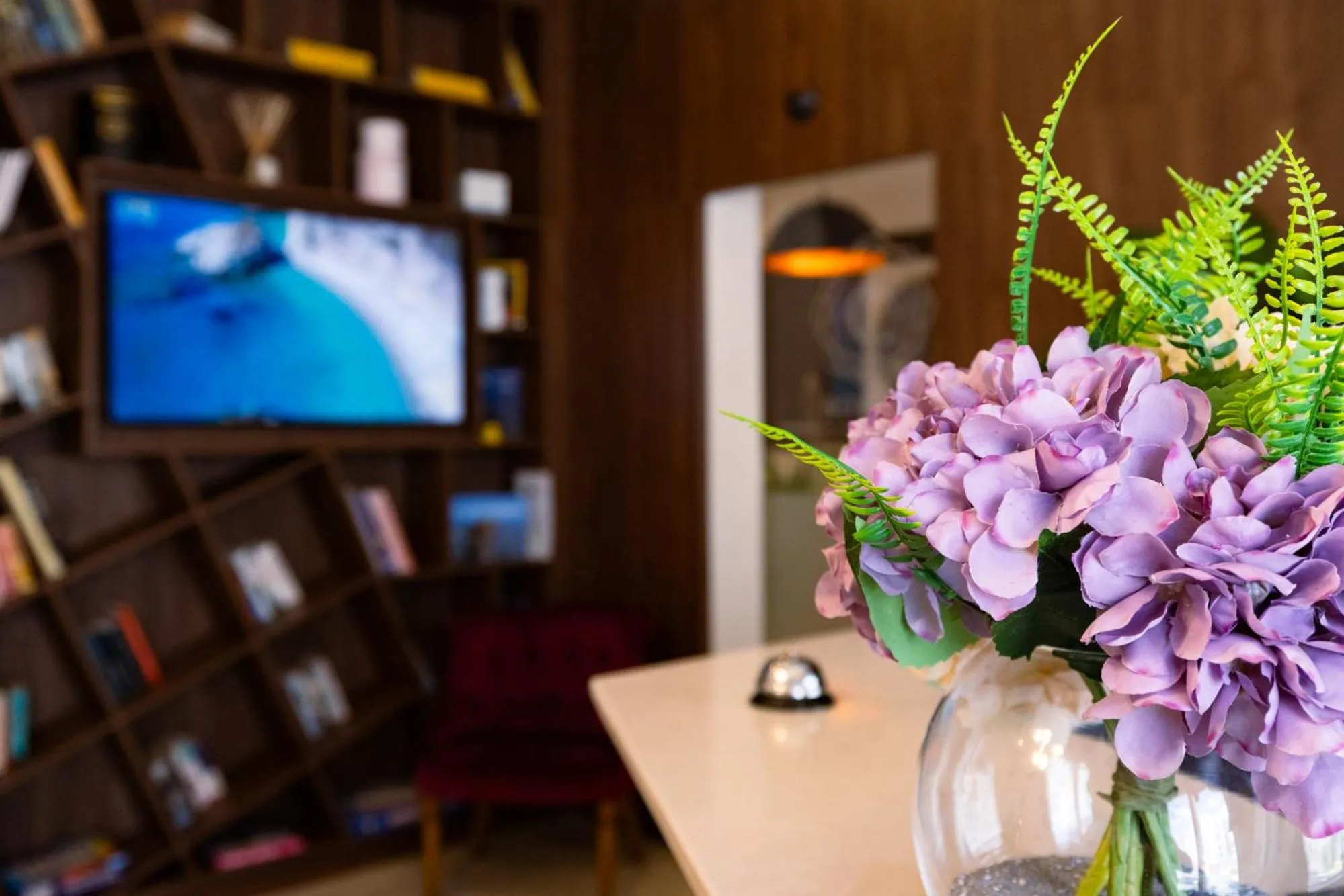 Property building in C'est La Vie Boutik Swieqi