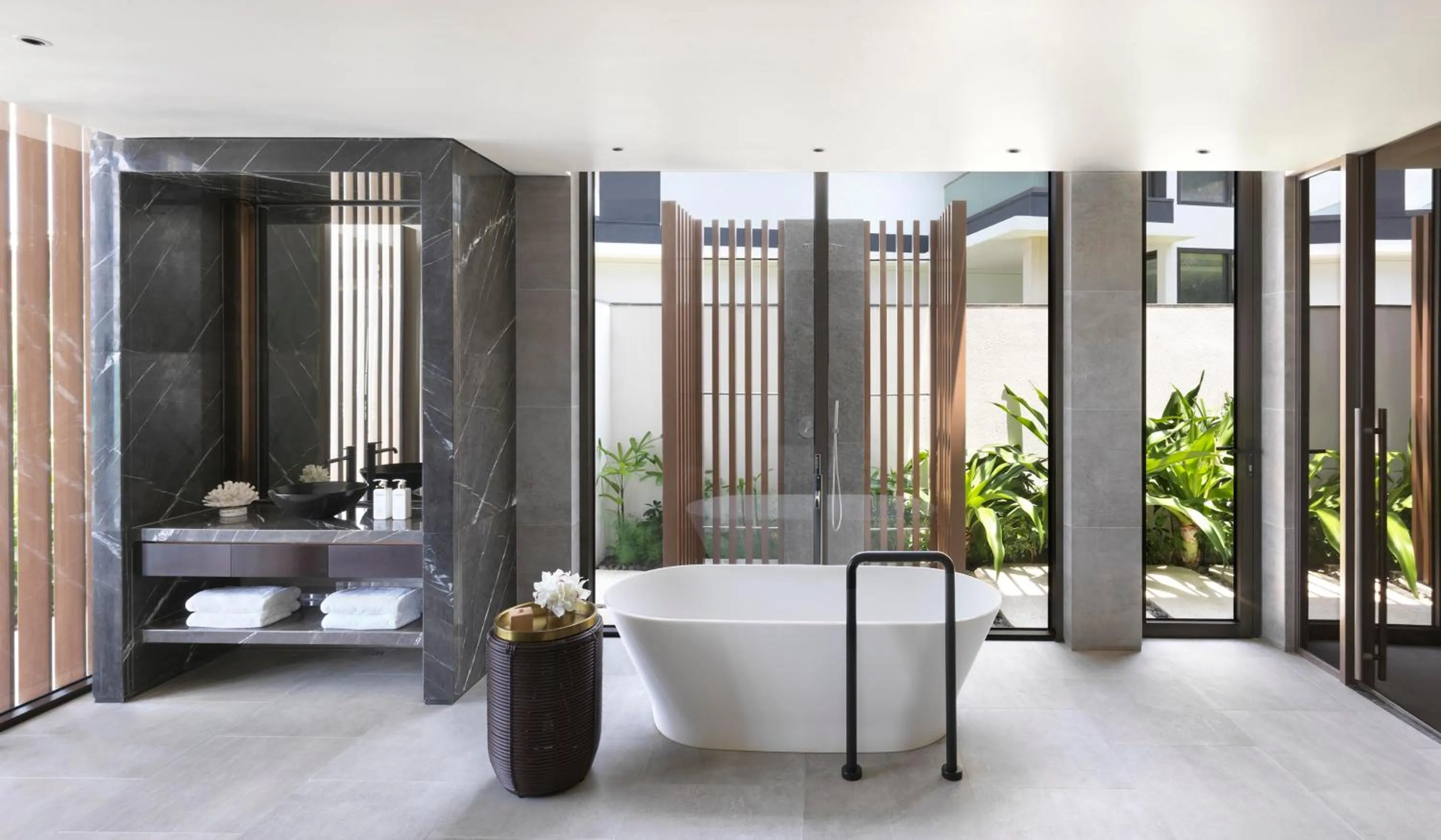 Bathroom in Gran Meliá Nha Trang