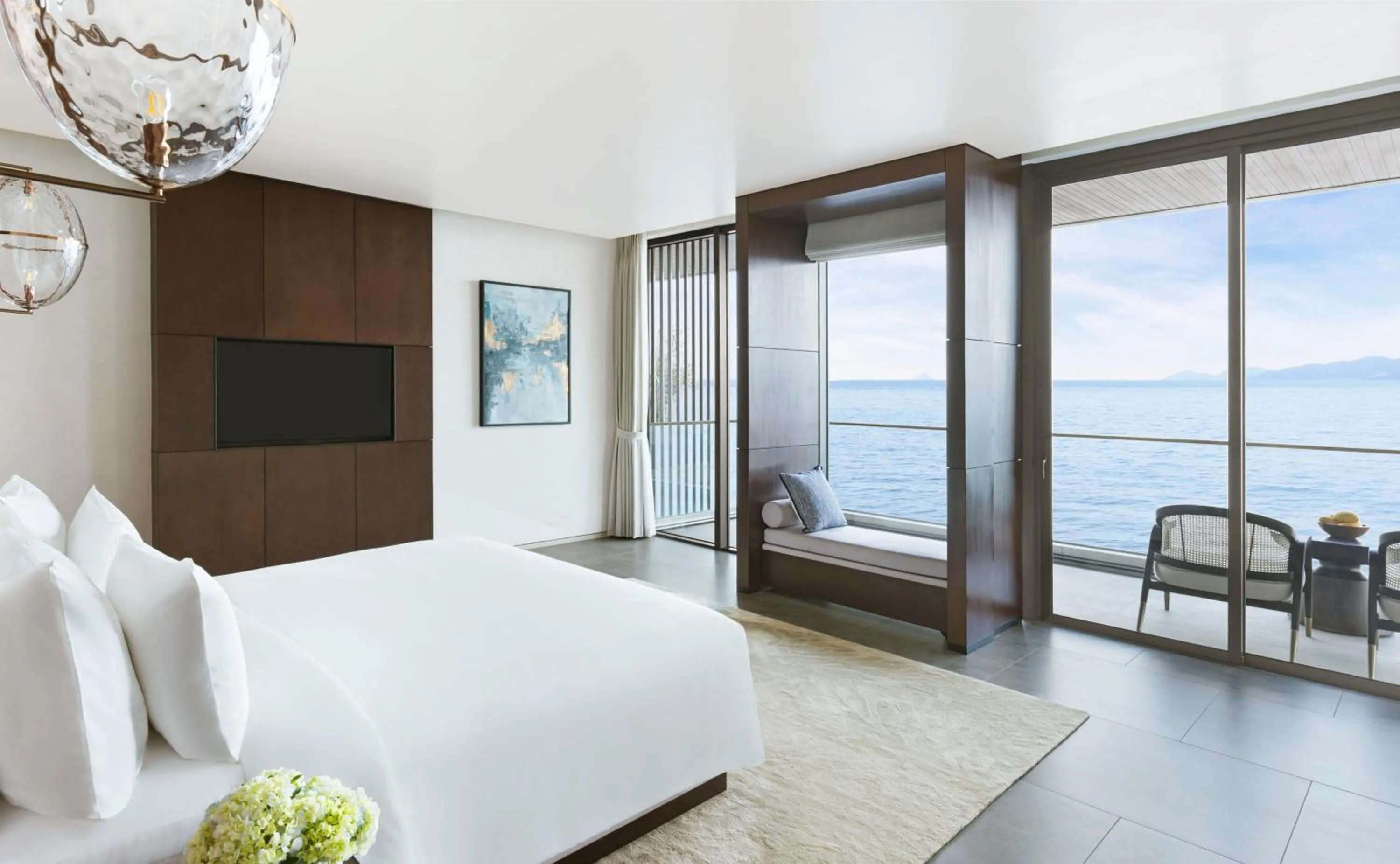 Bed in Gran Meliá Nha Trang