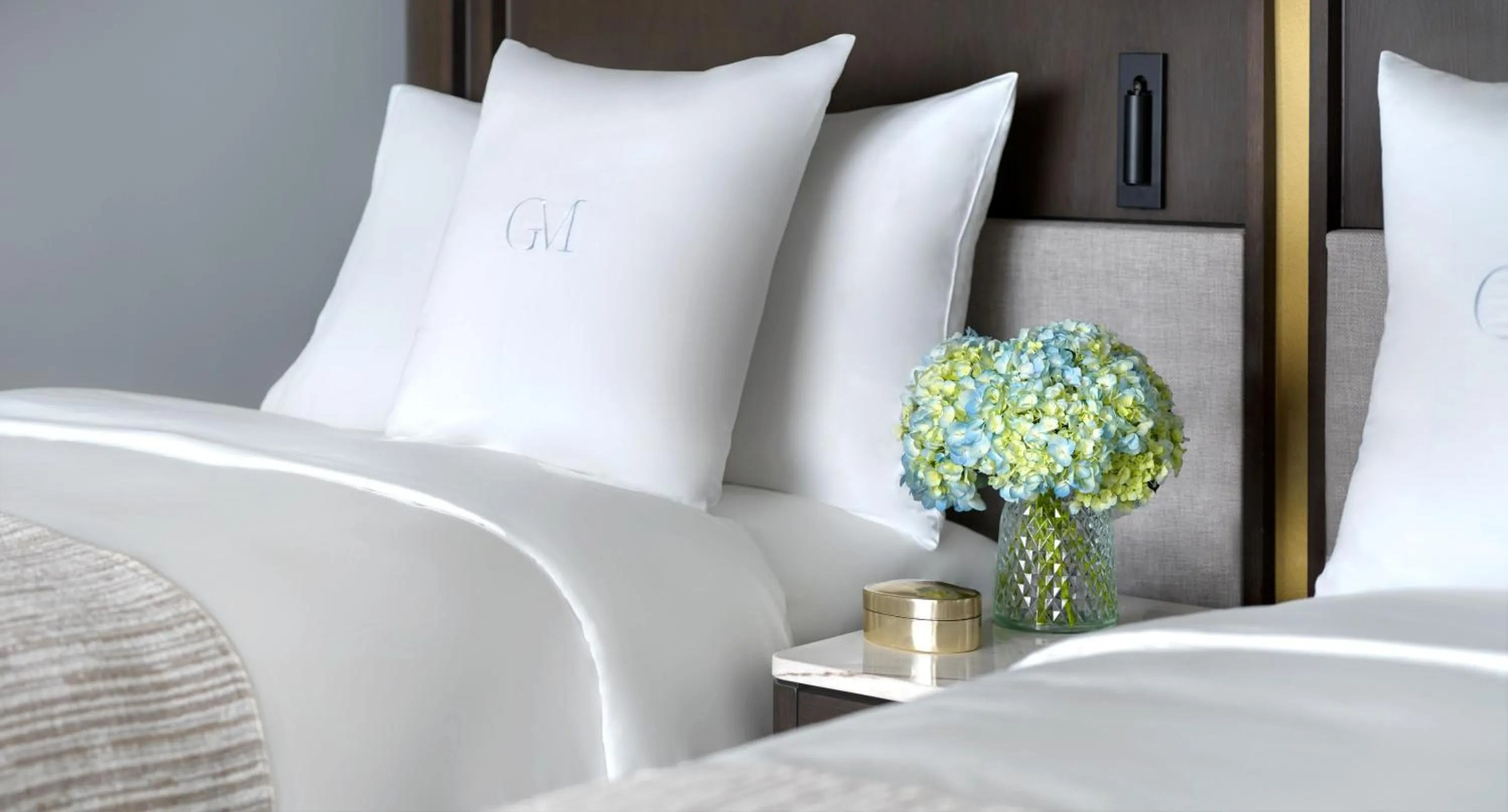 Bed in Gran Meliá Nha Trang