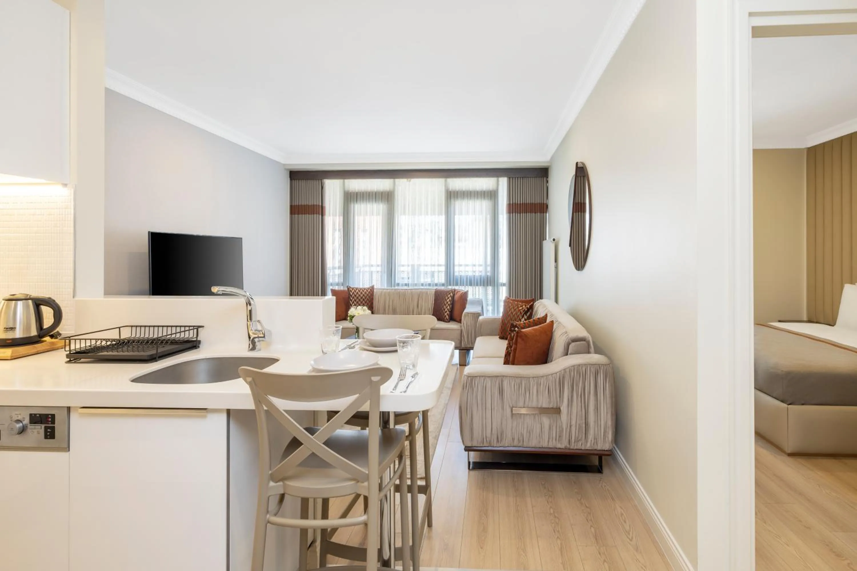 Seating area in Mayar Residence Hotel