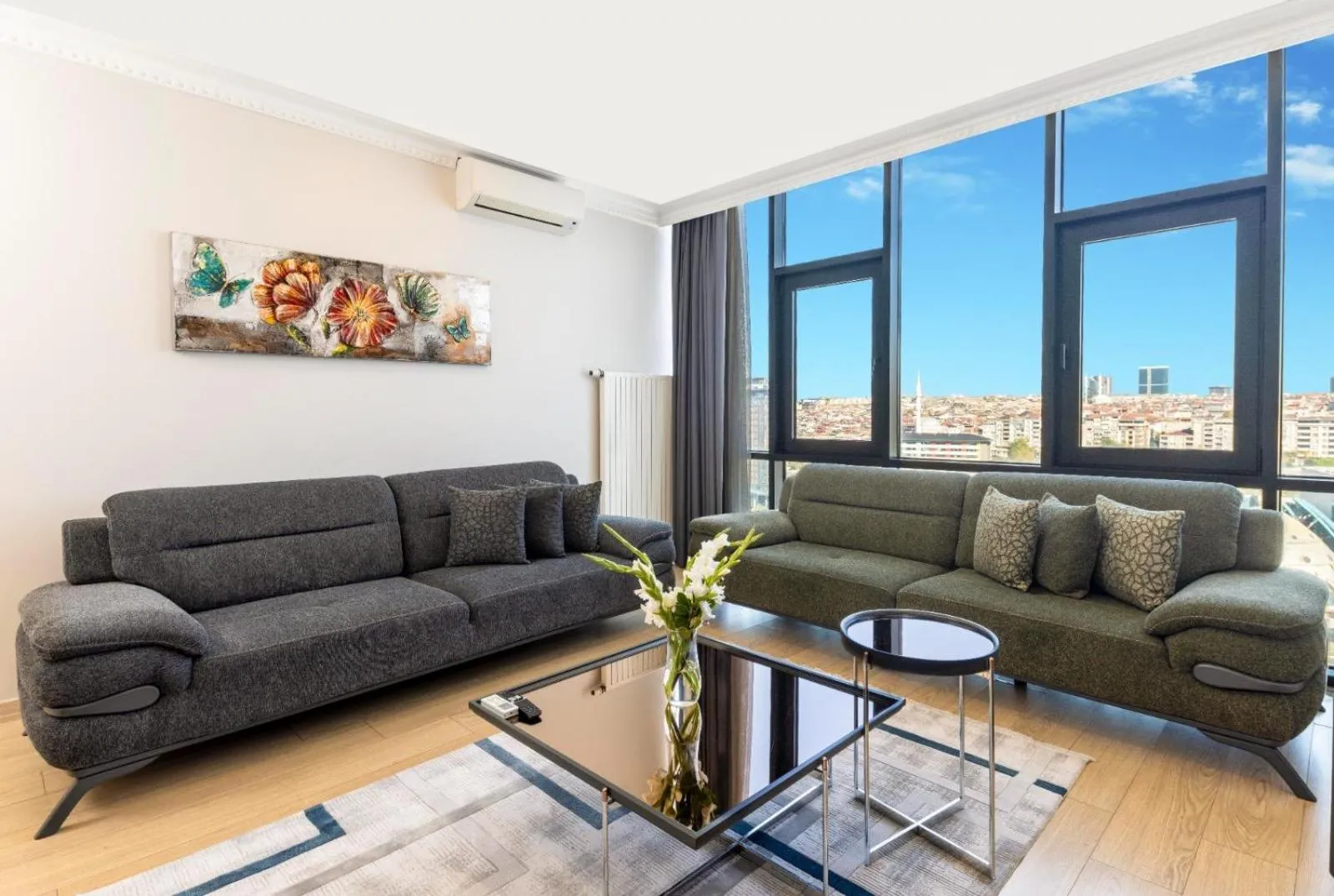 Seating area in Mayar Residence Hotel