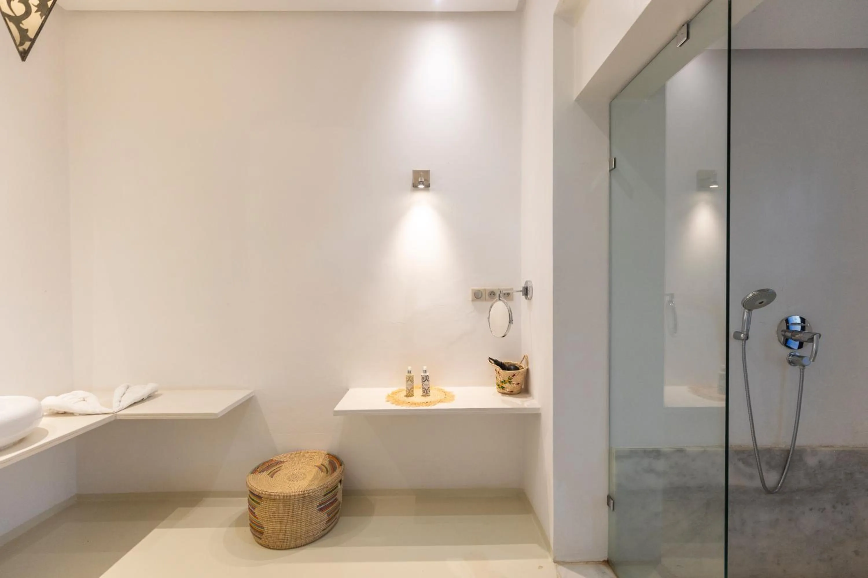 Bathroom in Les Jardins de Kesali By La Siredrah