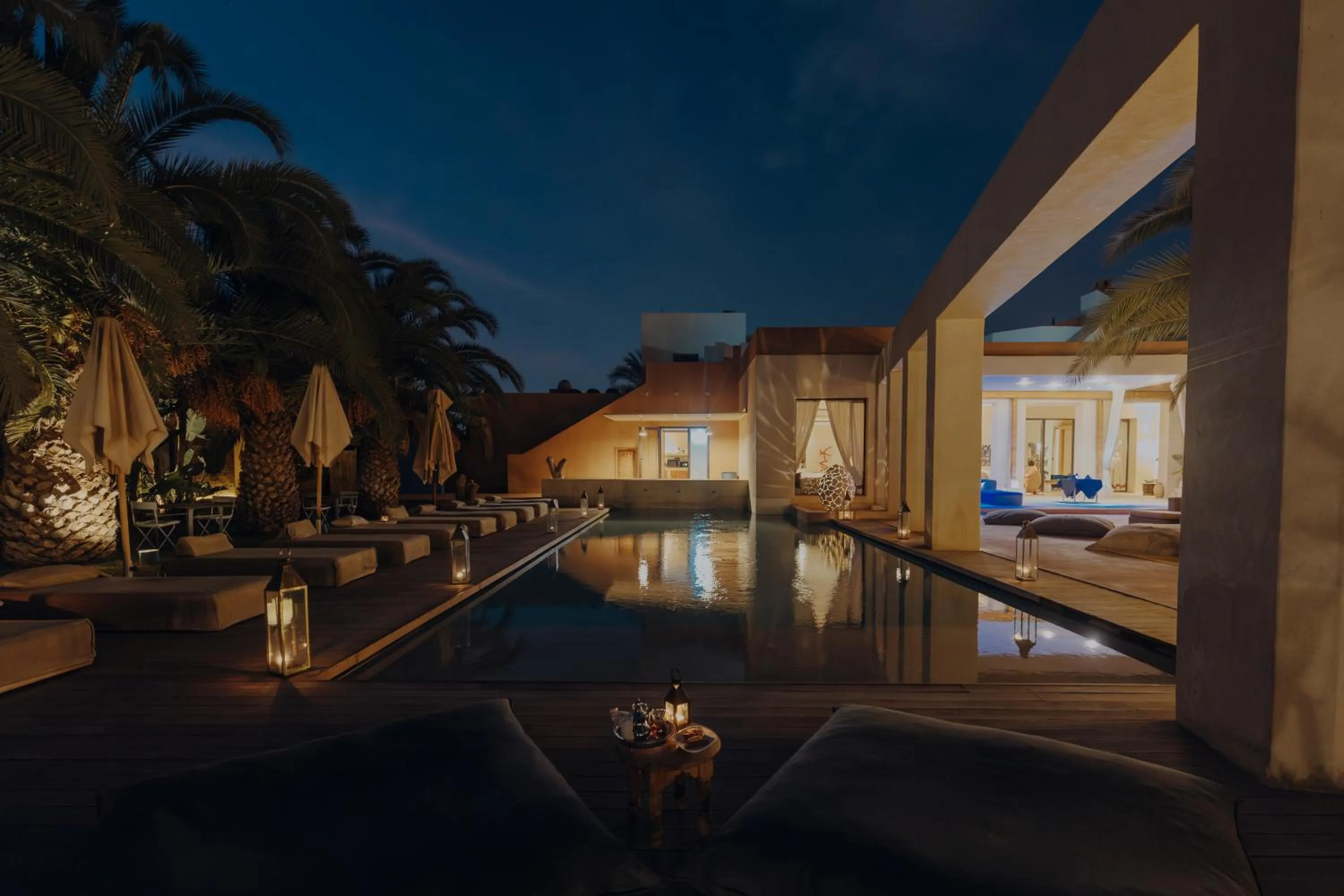 Night in Les Jardins de Kesali By La Siredrah