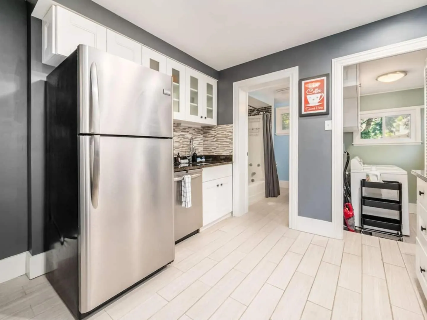 Pet-Friendly German Village Haus Wifi Walkable