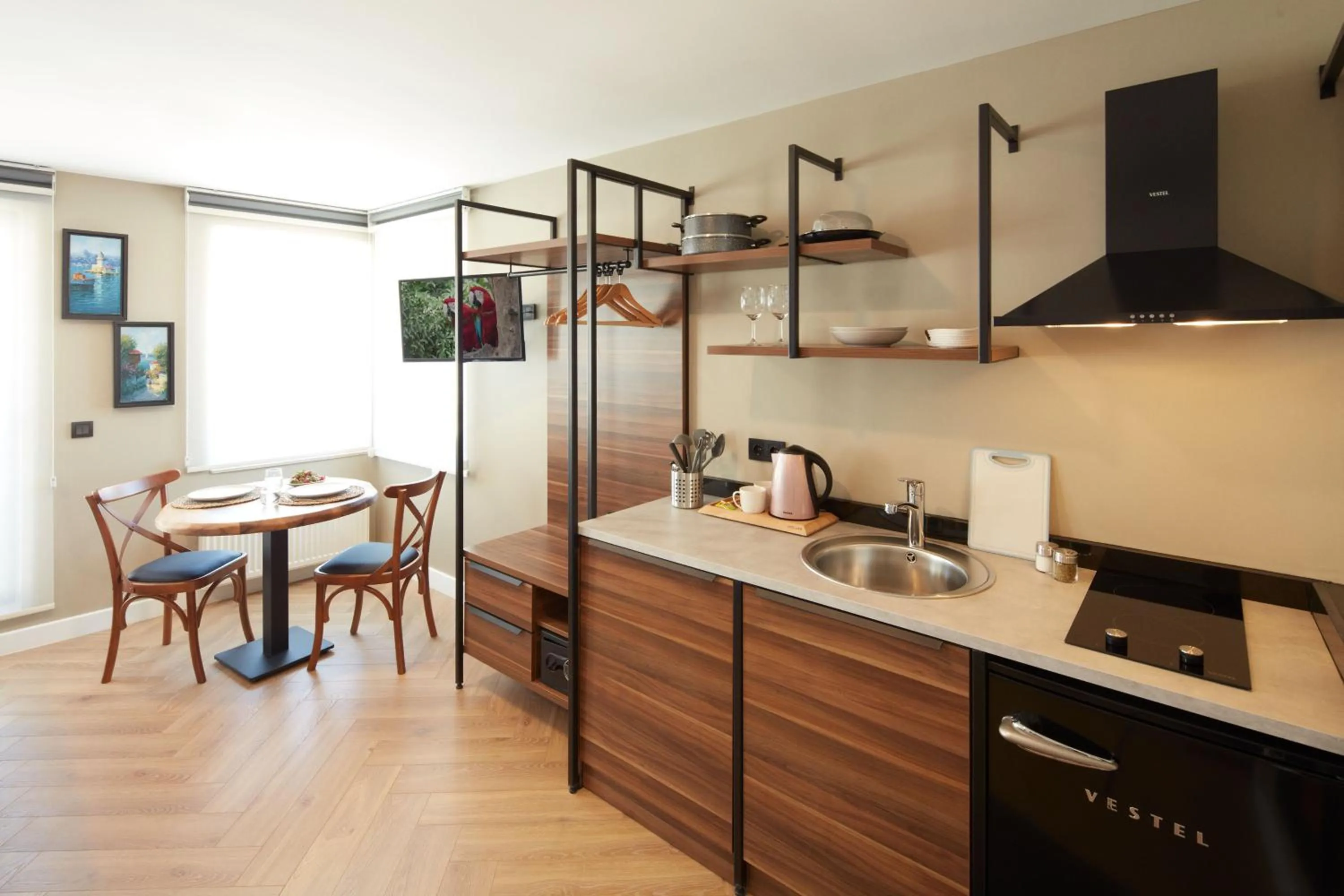 Dining area in CASA GALATA 35