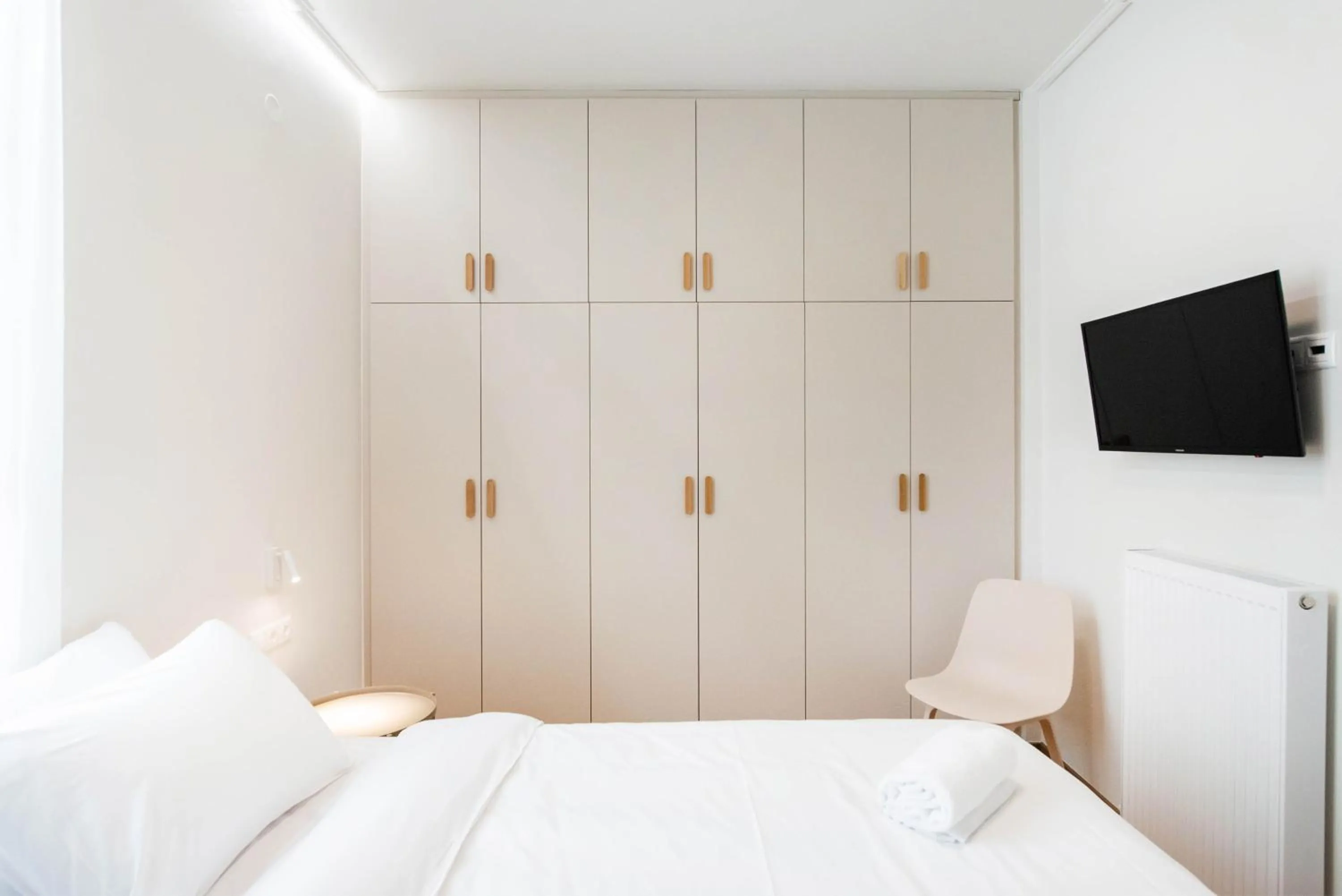 Bed in White Lotus by halu! Apartments