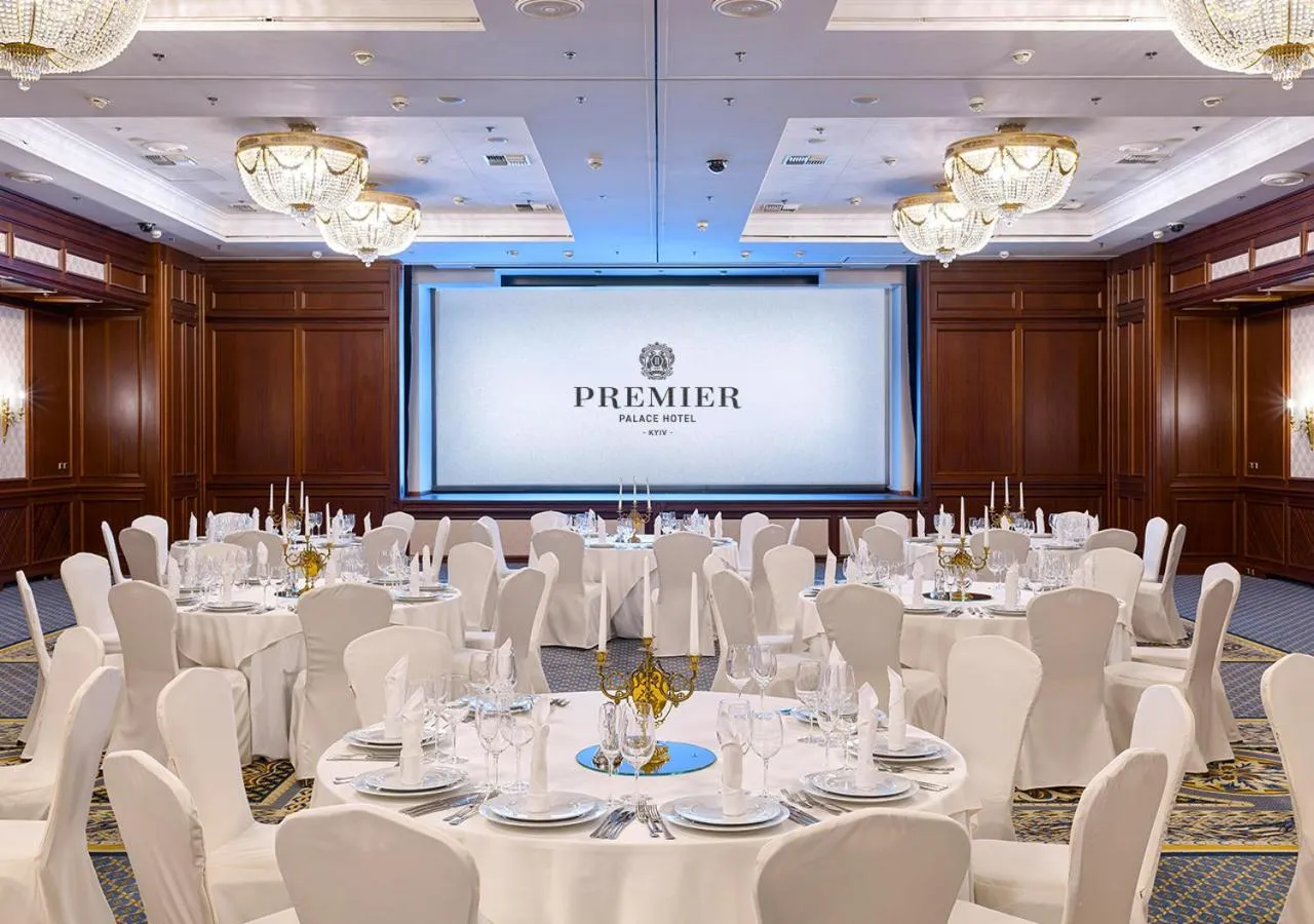 Restaurant/places to eat in Premier Palace Hotel Kyiv