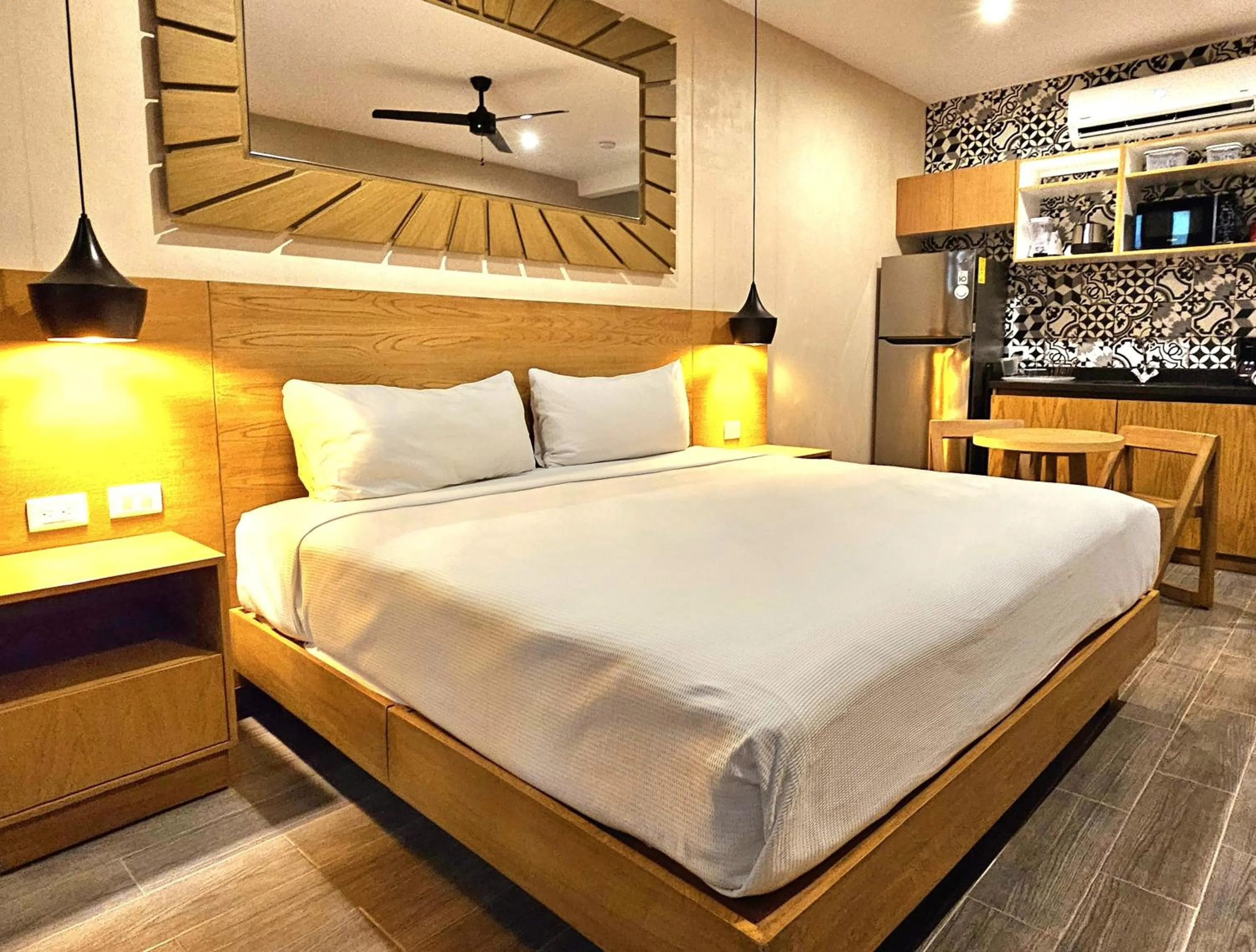 Bed in Sofía Boutique Condos by Bunik