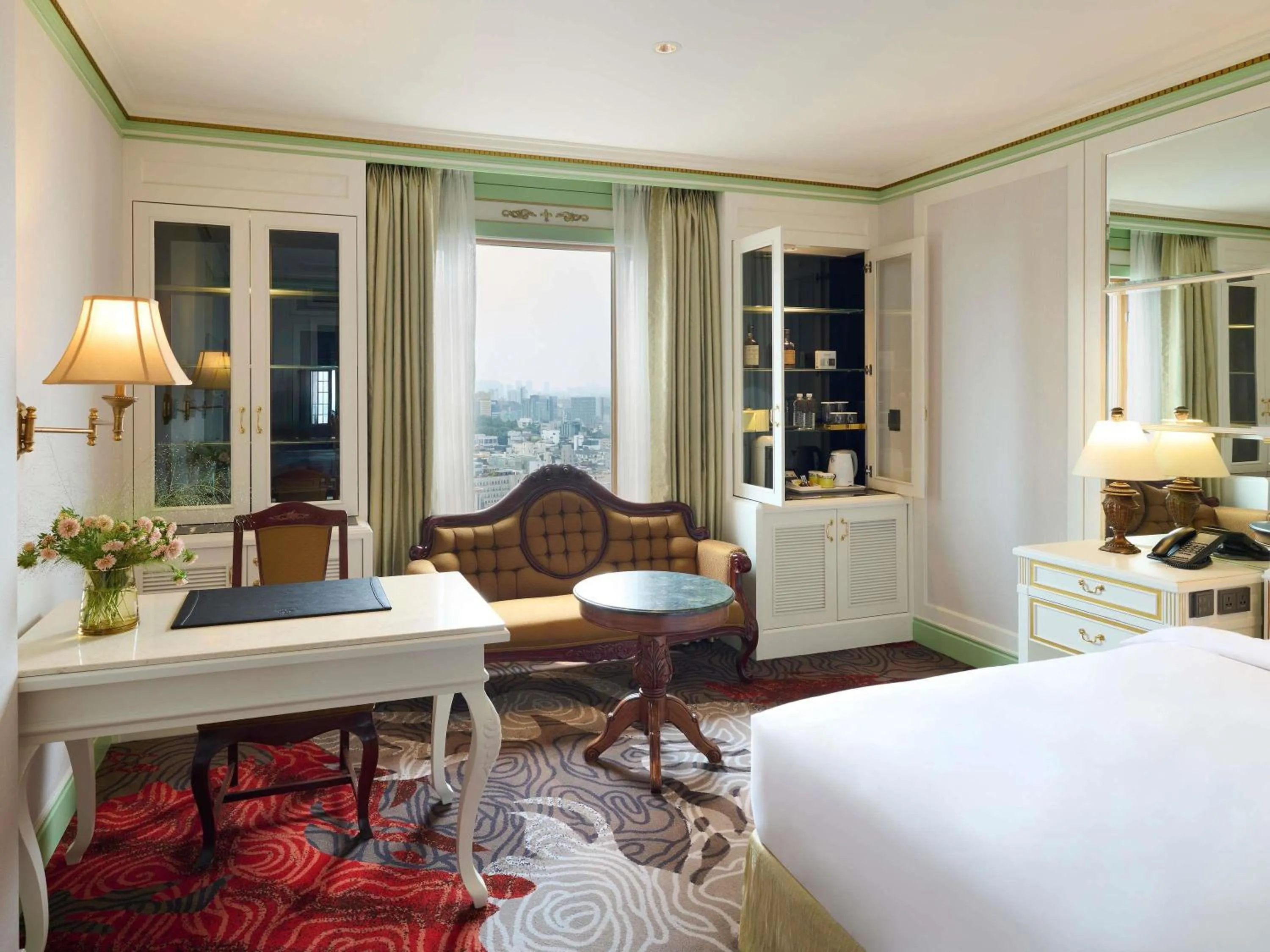 Bedroom, Bed in Grand Mercure Imperial Palace Seoul Gangnam