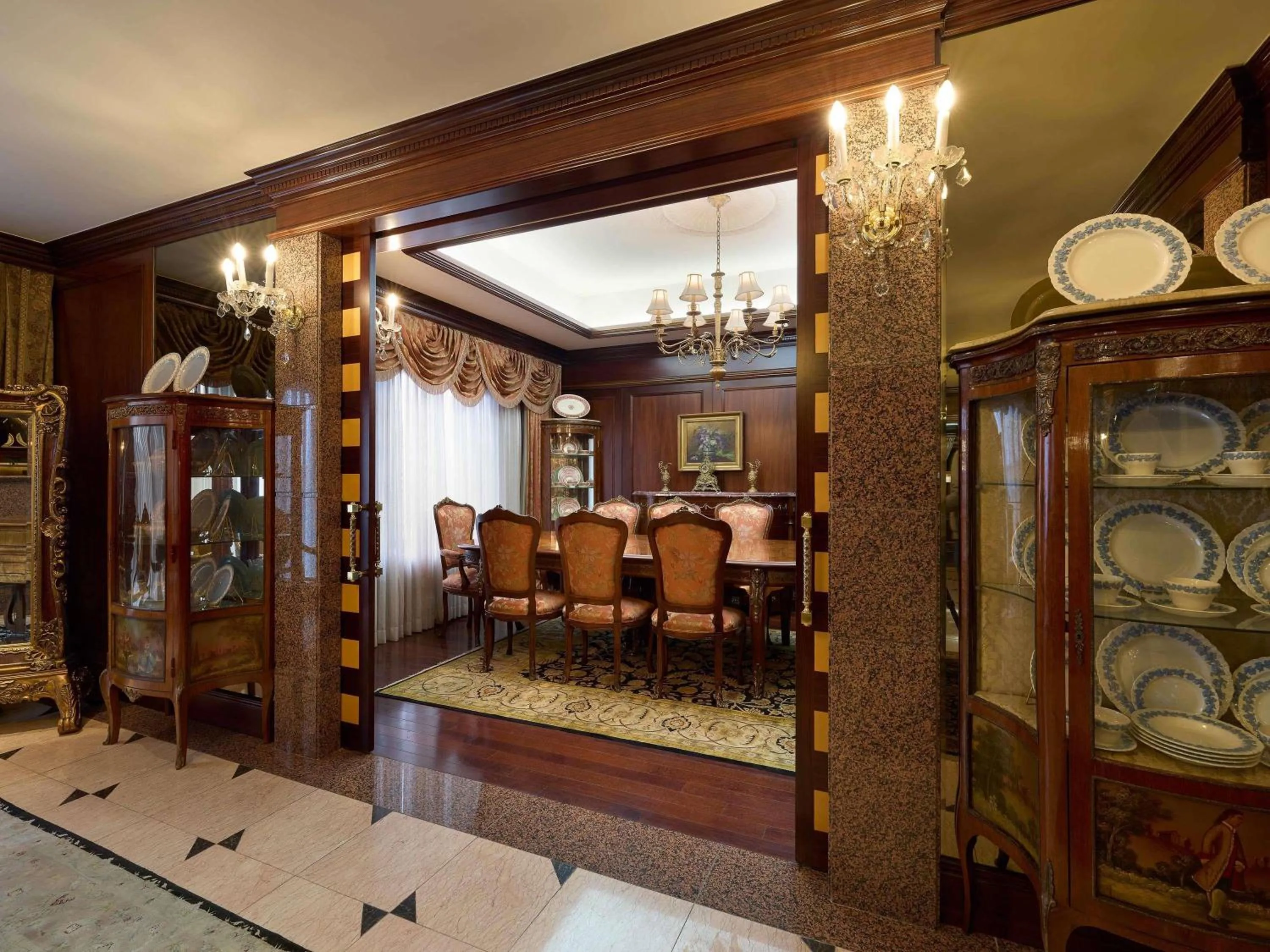 Bedroom in Grand Mercure Imperial Palace Seoul Gangnam