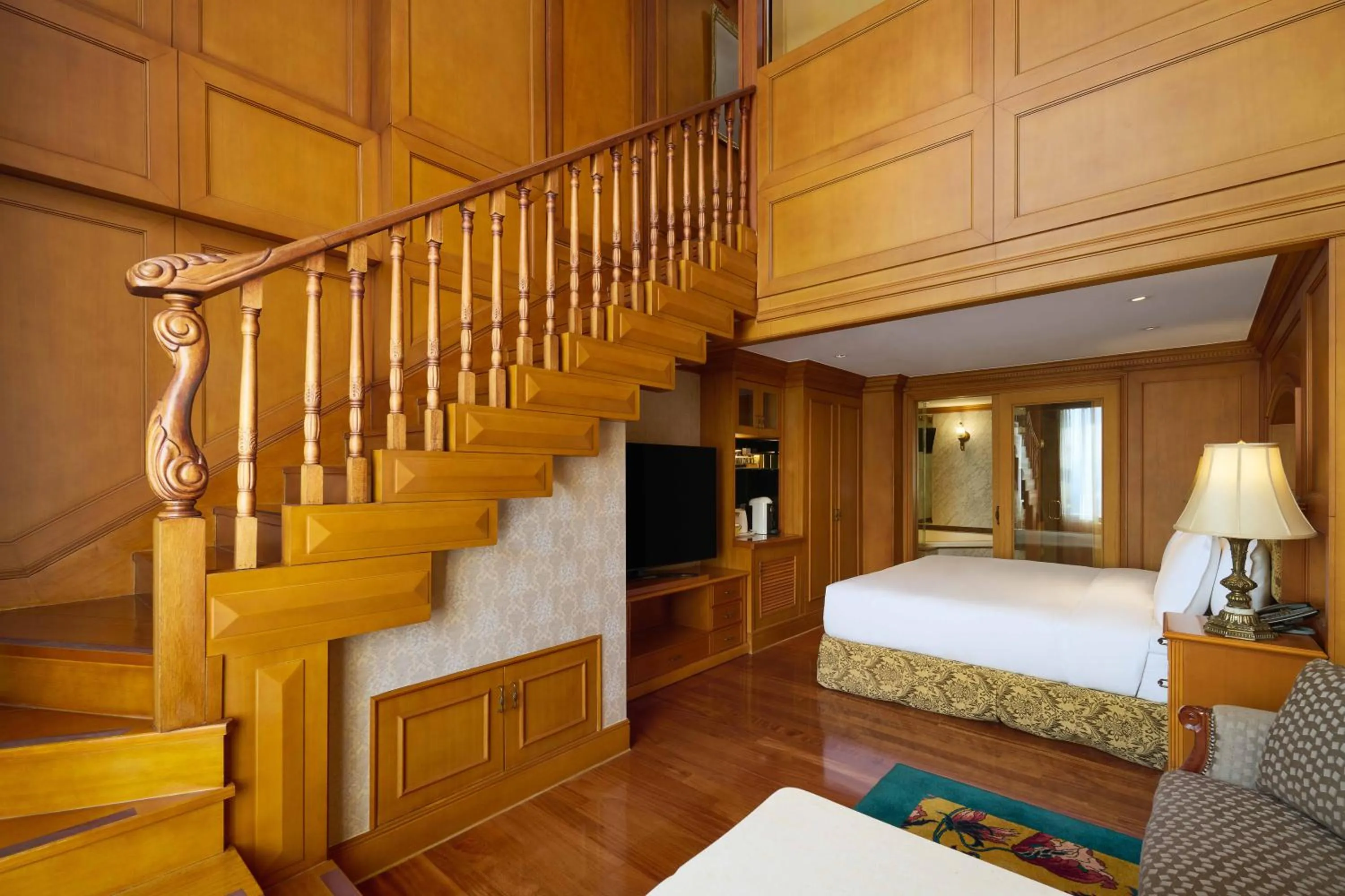 Bed in Grand Mercure Imperial Palace Seoul Gangnam