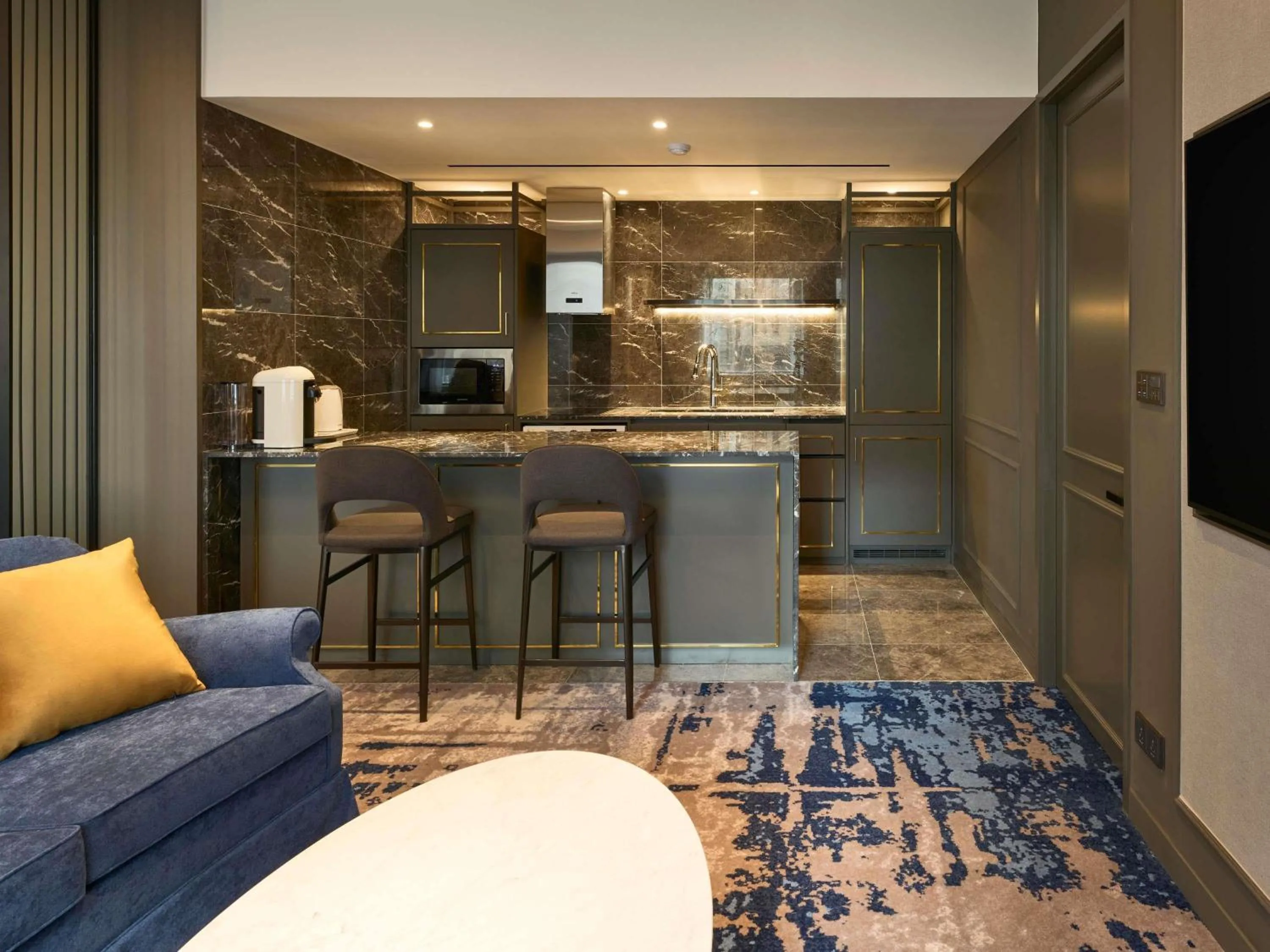 Bedroom in Grand Mercure Imperial Palace Seoul Gangnam