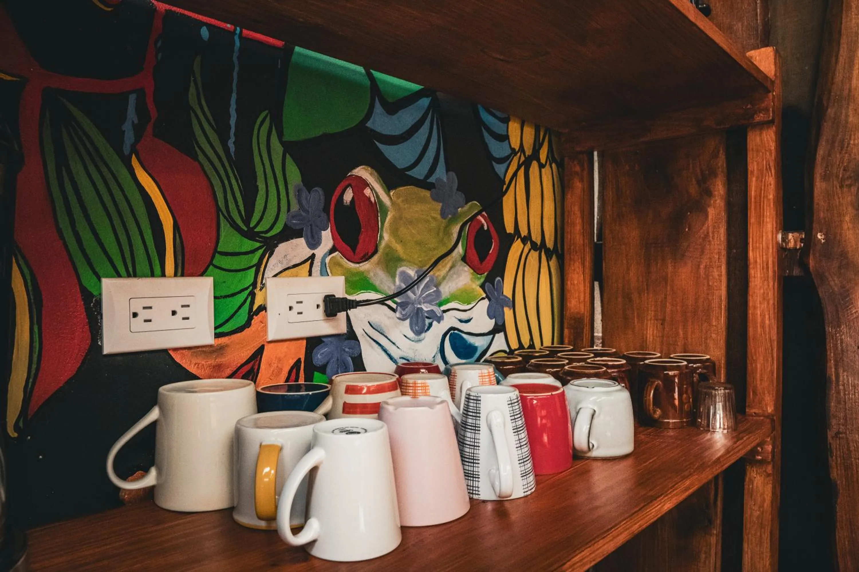 Restaurant/places to eat in Flutterby House Hostel