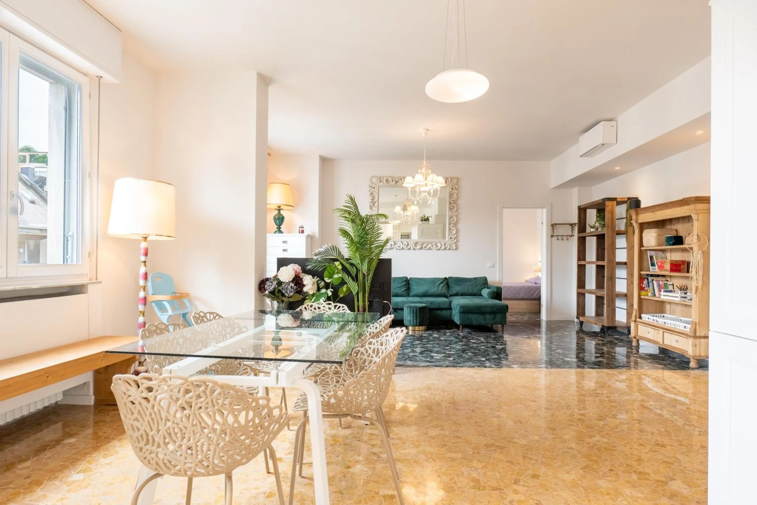 Amazing top floor