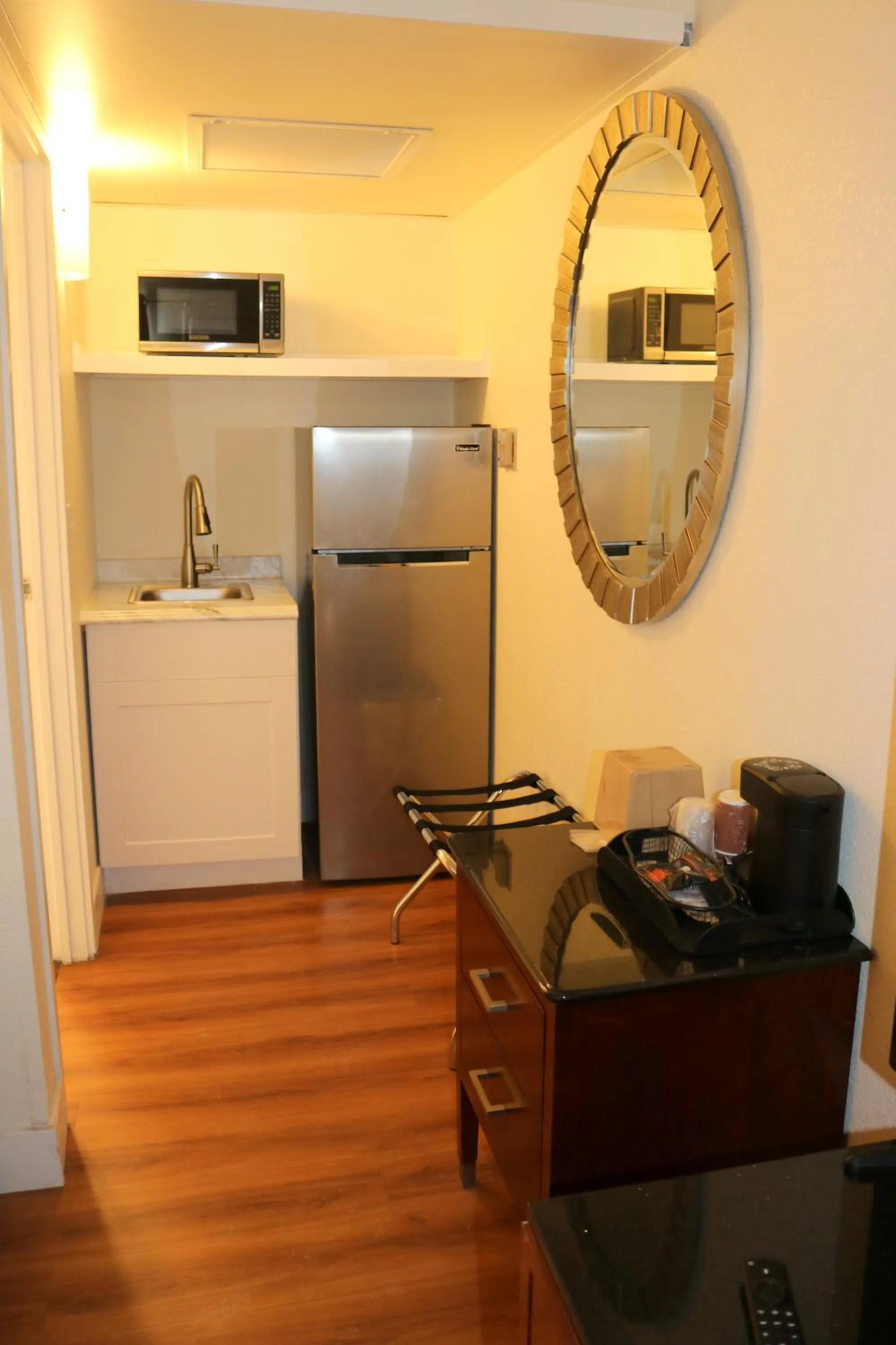 Kitchen or kitchenette in Willcox Extended Inn and Suites