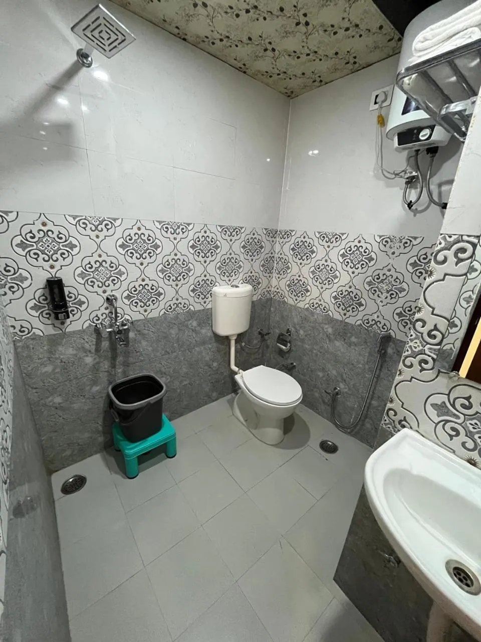 Bathroom in HOTEL KAVANA