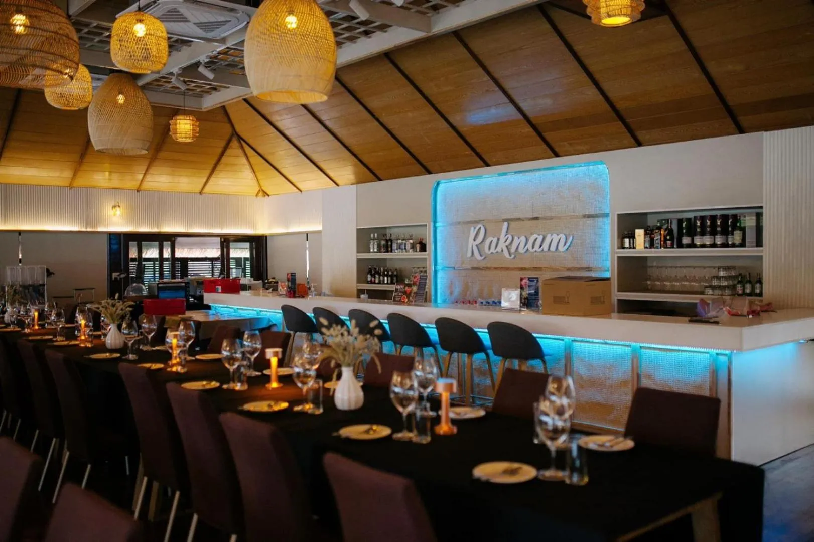 Lounge or bar in Ruknam Resort