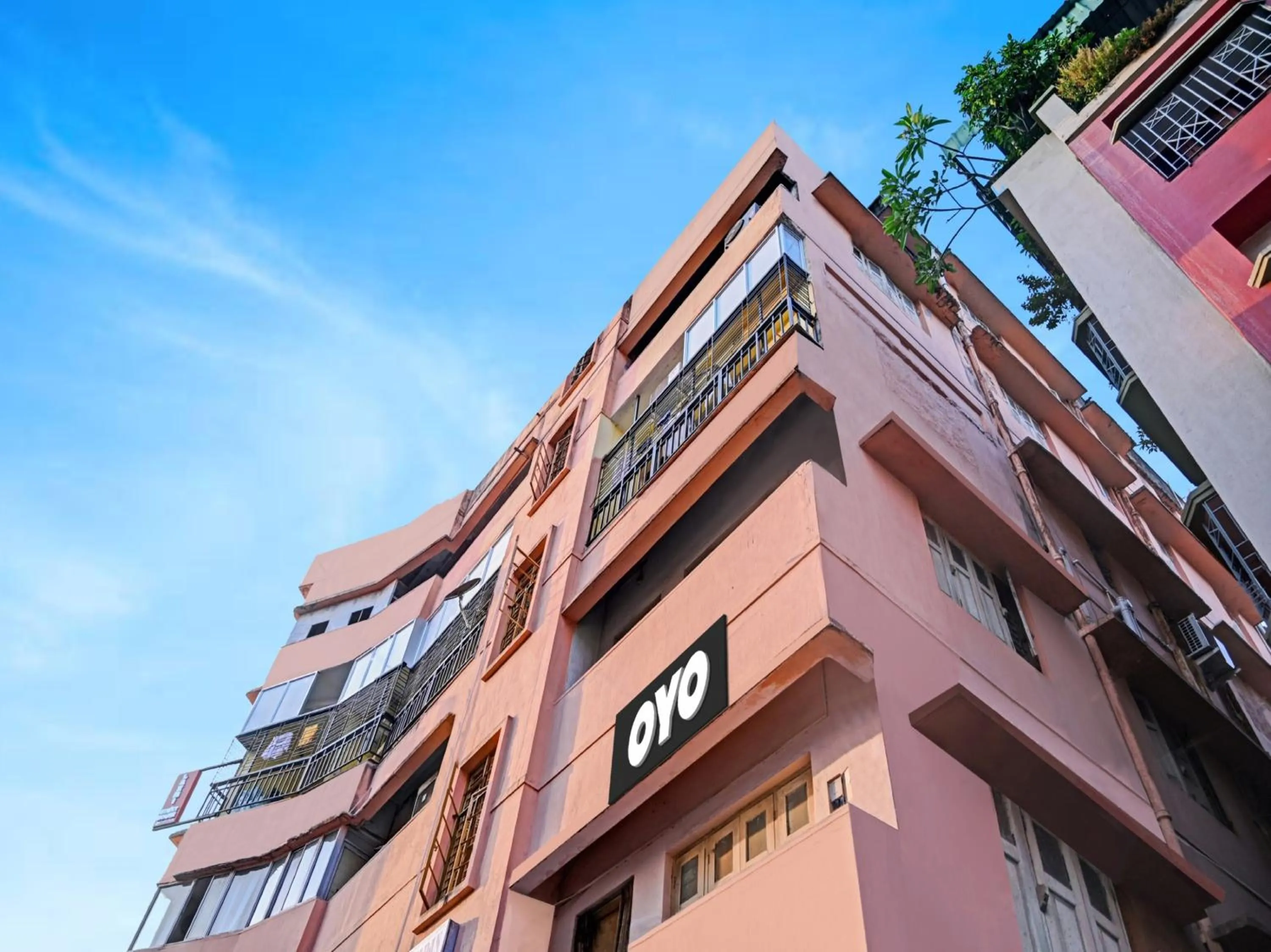 Facade/entrance in Hotel O LAXMI GUEST HOUSE JADAVPUR