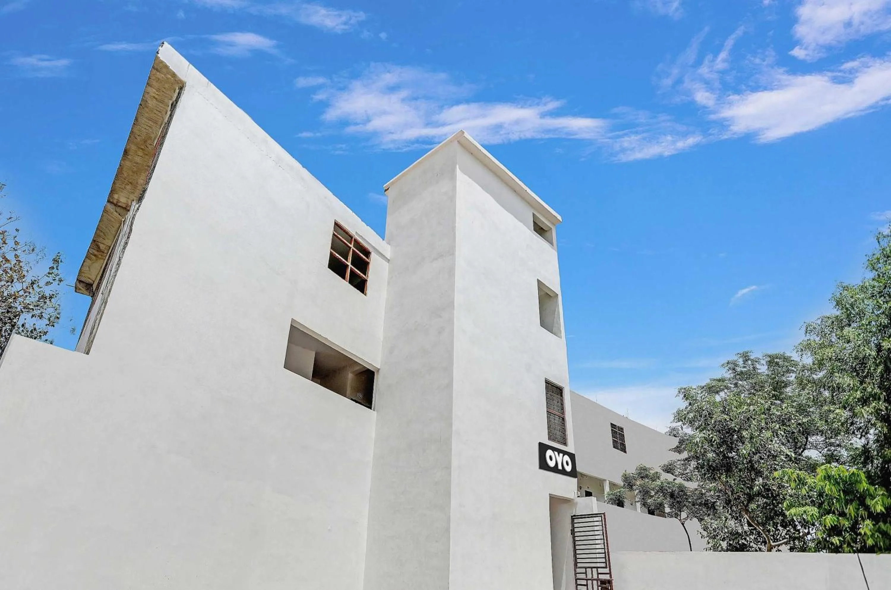 Facade/entrance in Hotel O by OYO easy stay inn