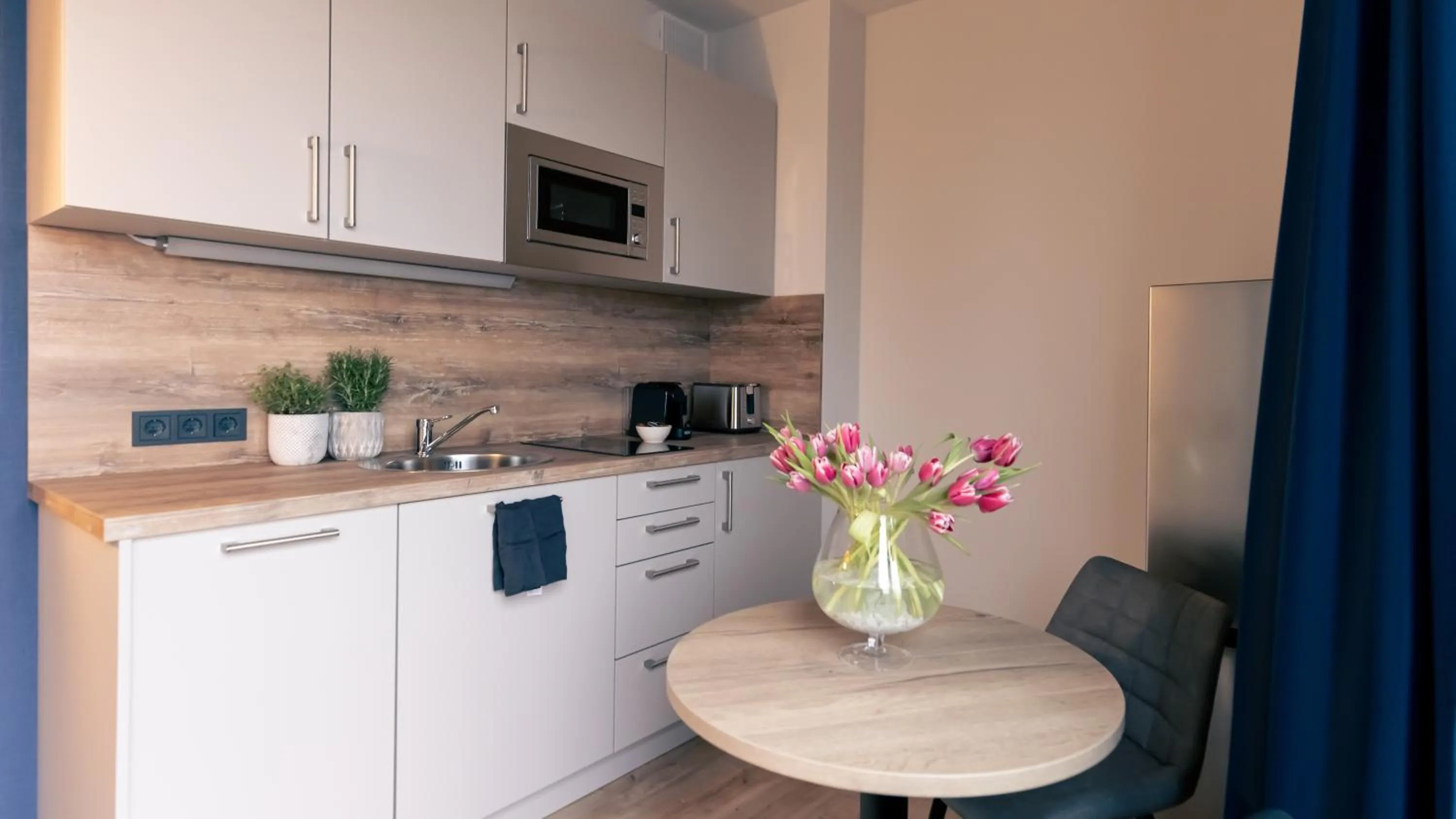 Kitchen or kitchenette in SpreeBlau Apartments
