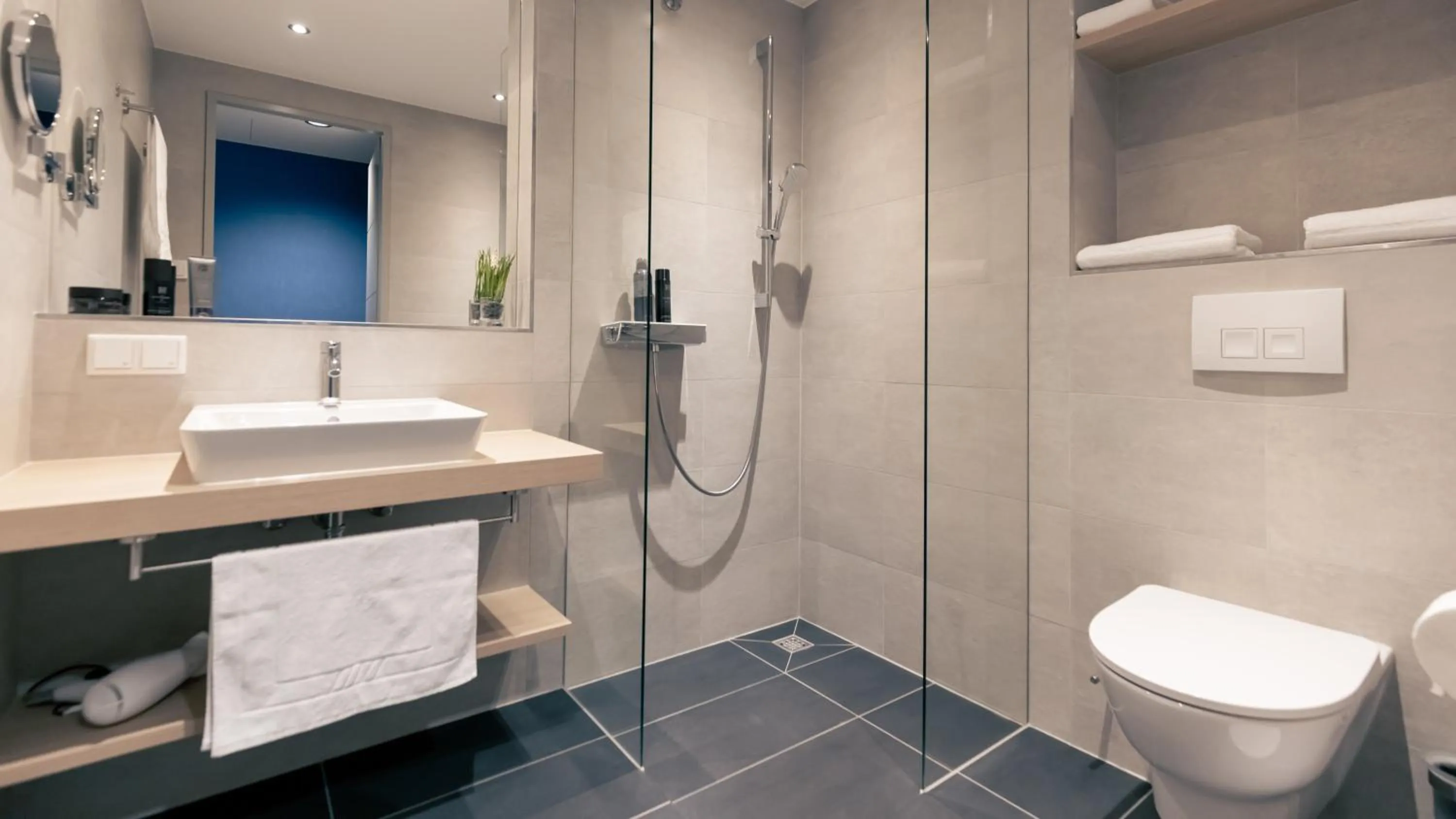 Bathroom in SpreeBlau Apartments