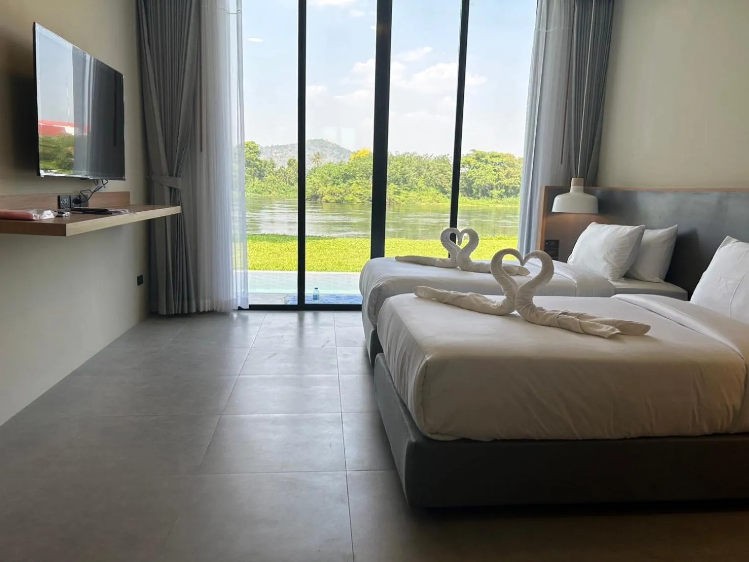 Bedroom, Bed in Raintree Boutique