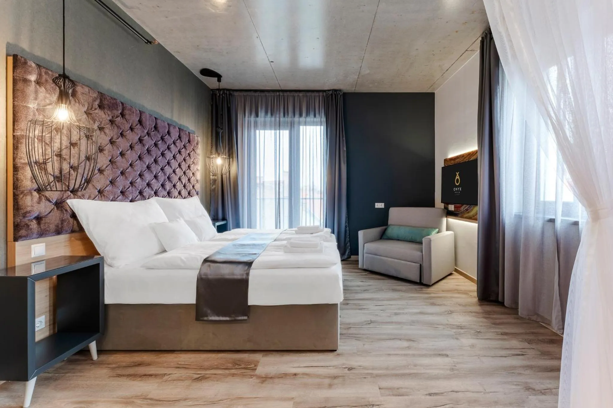 Bed in Onyx Luxury Budapest