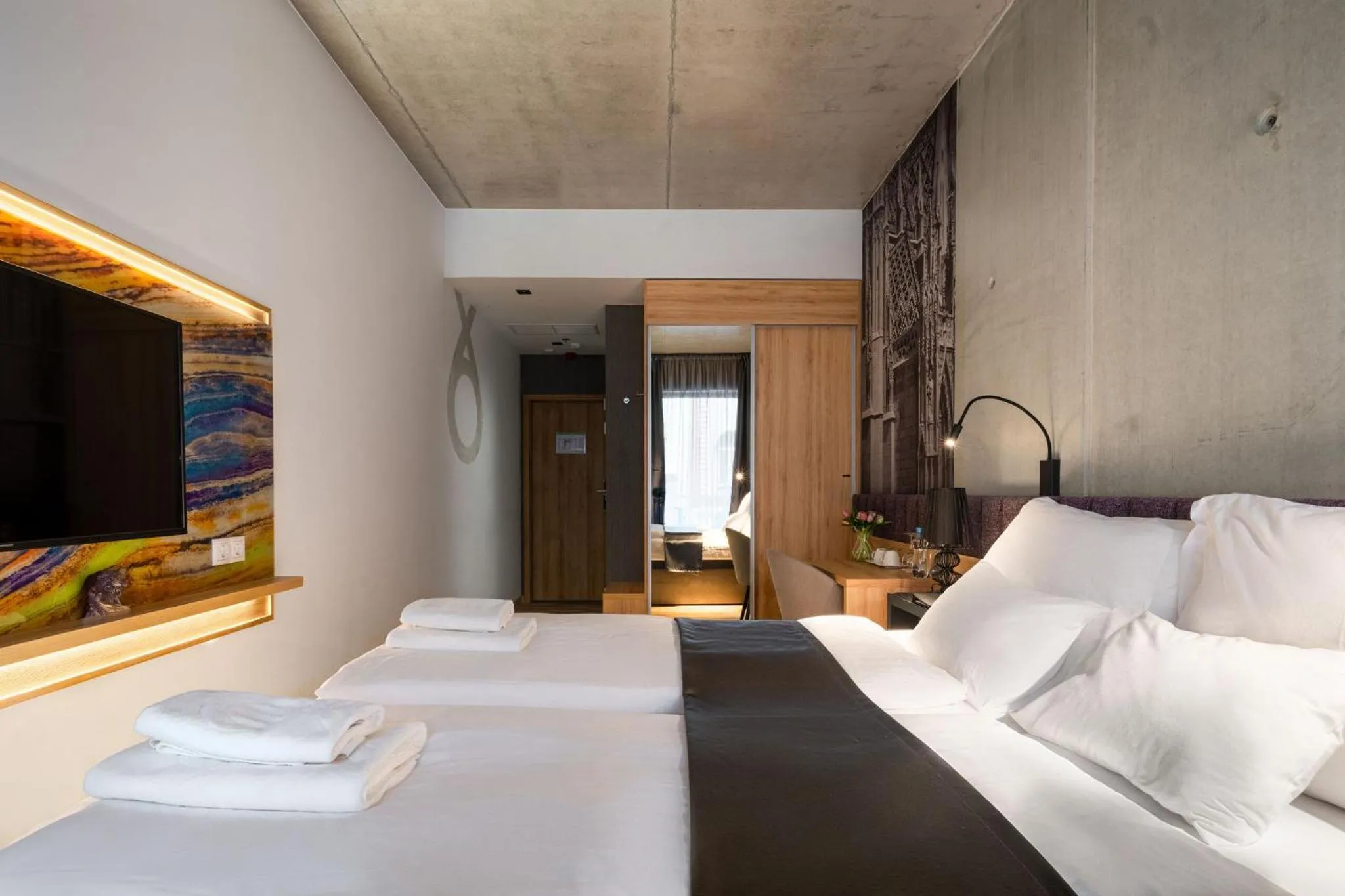 Bed in Onyx Luxury Budapest