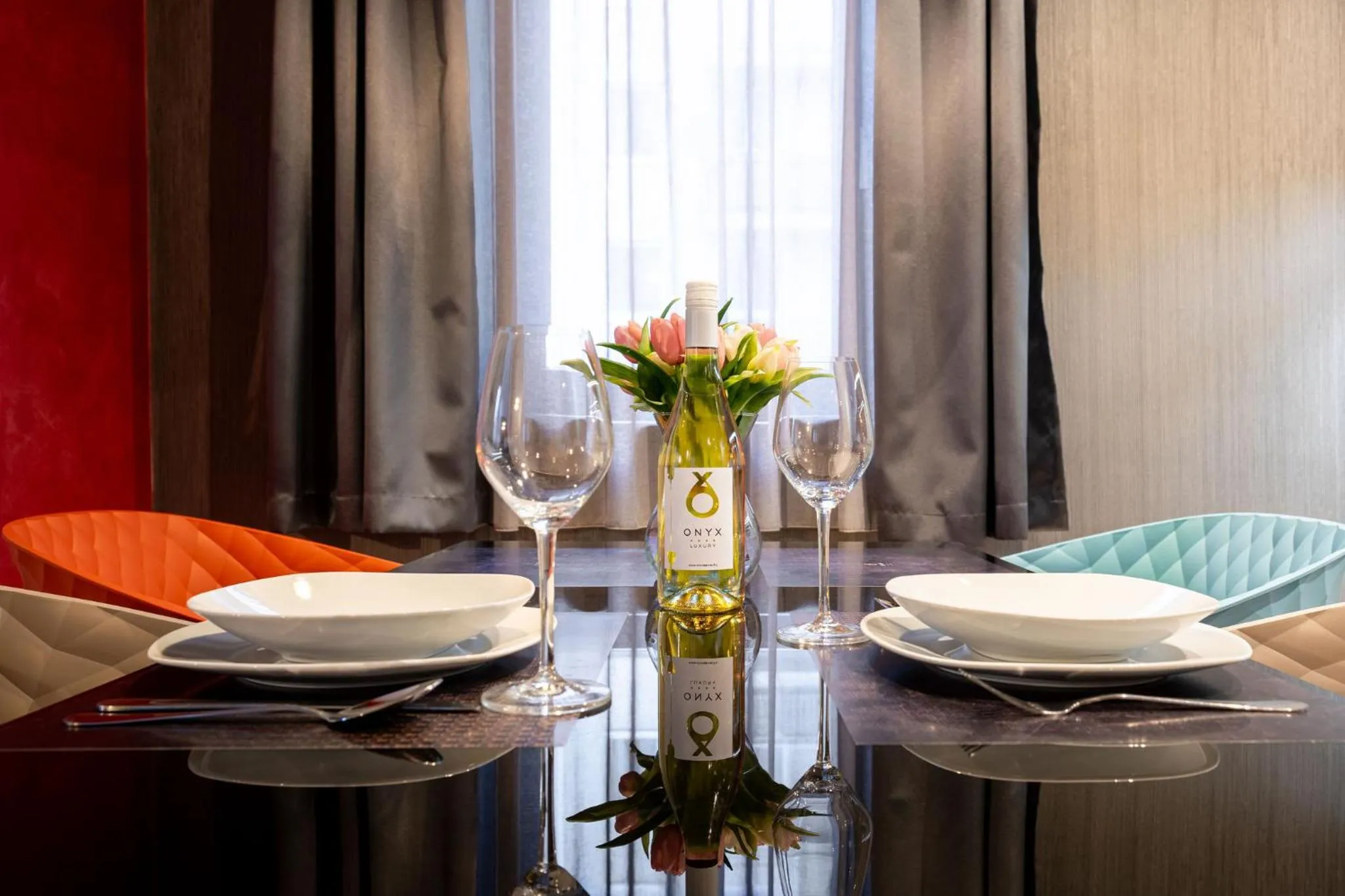 room service in Onyx Luxury Budapest