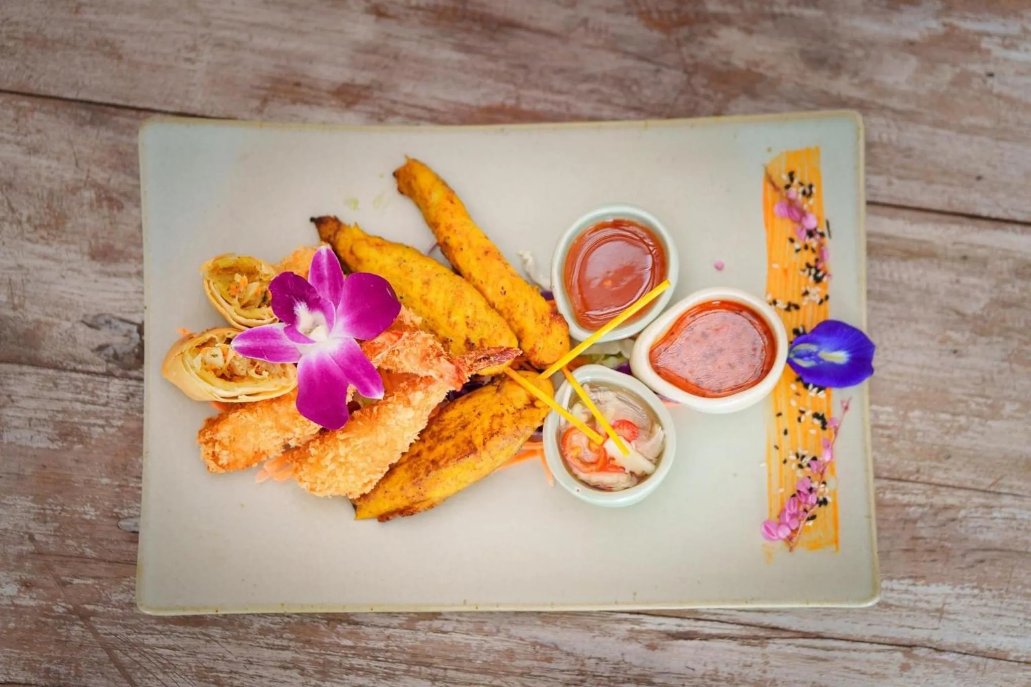 Food in Elephant Beach Club & Resort Samui