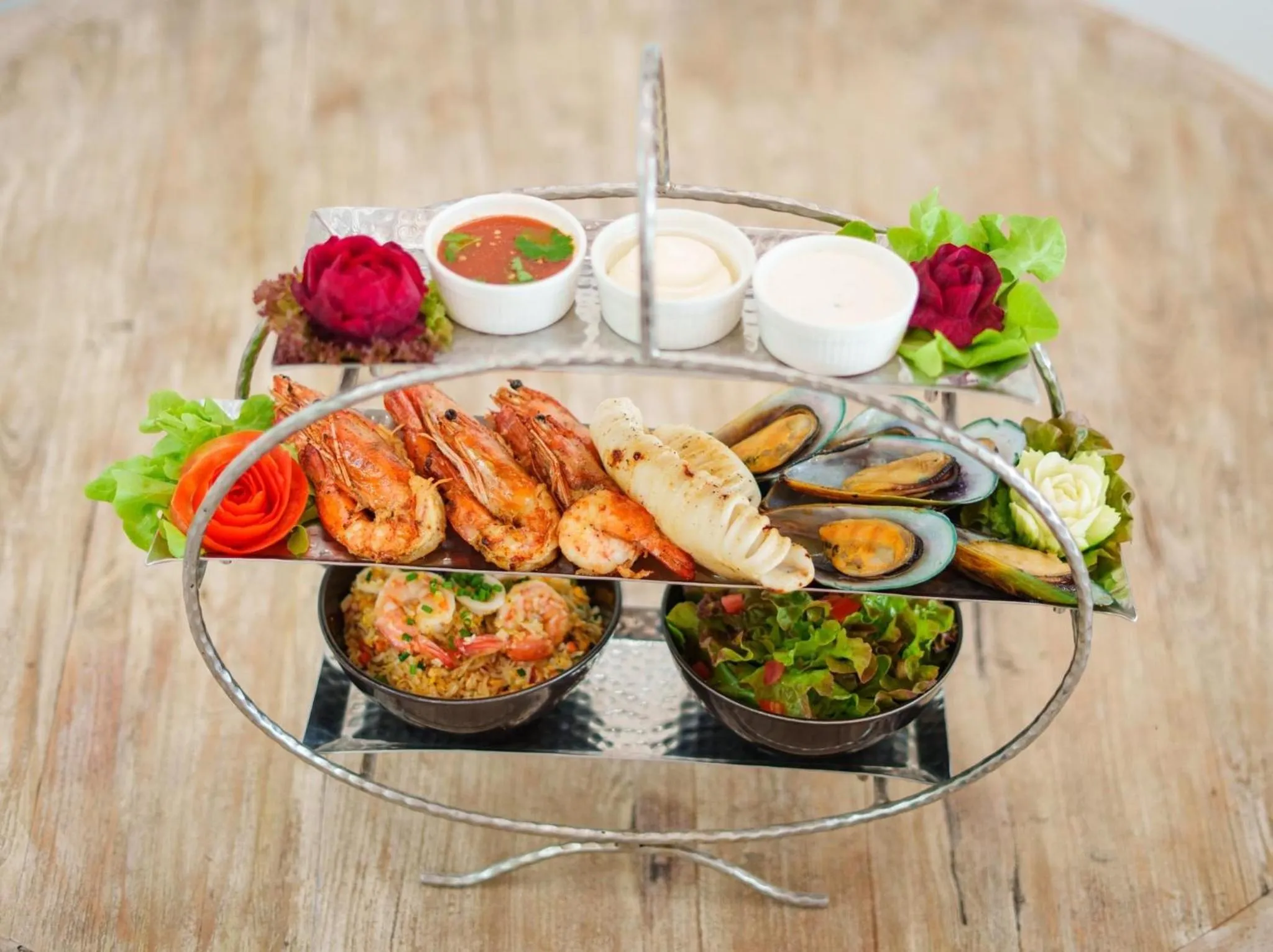 Food in Elephant Beach Club & Resort Samui