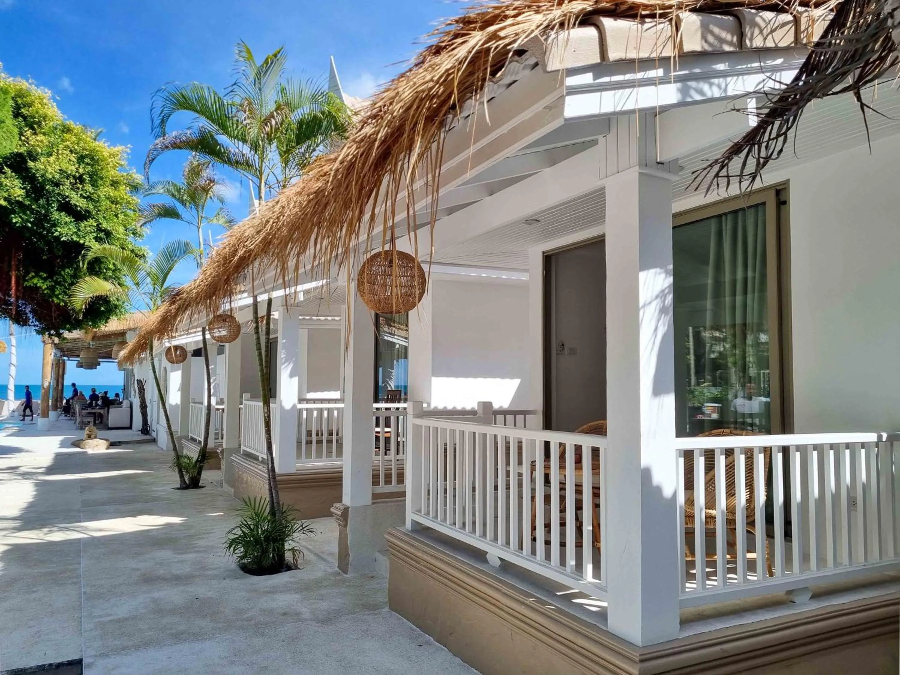 Day in Elephant Beach Club & Resort Samui