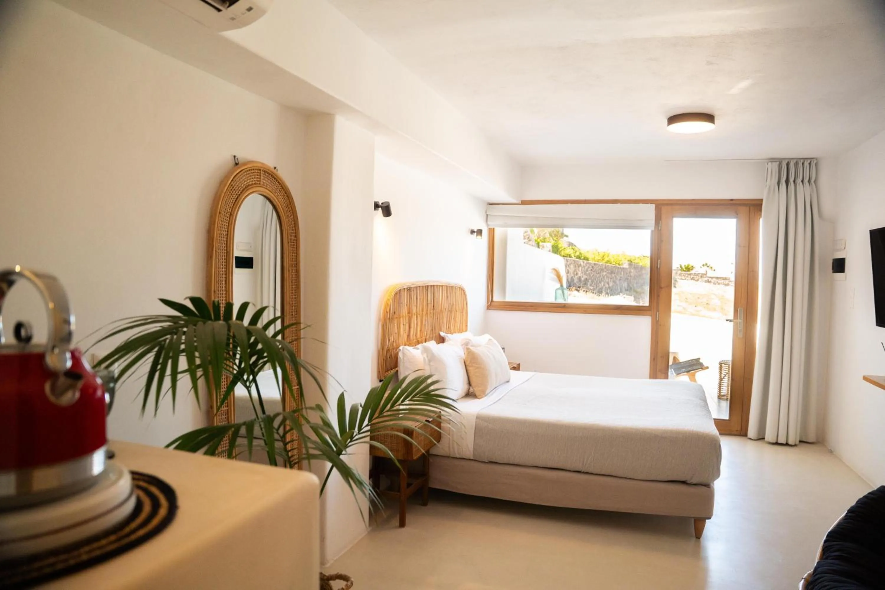 Bed in Divino Caldera