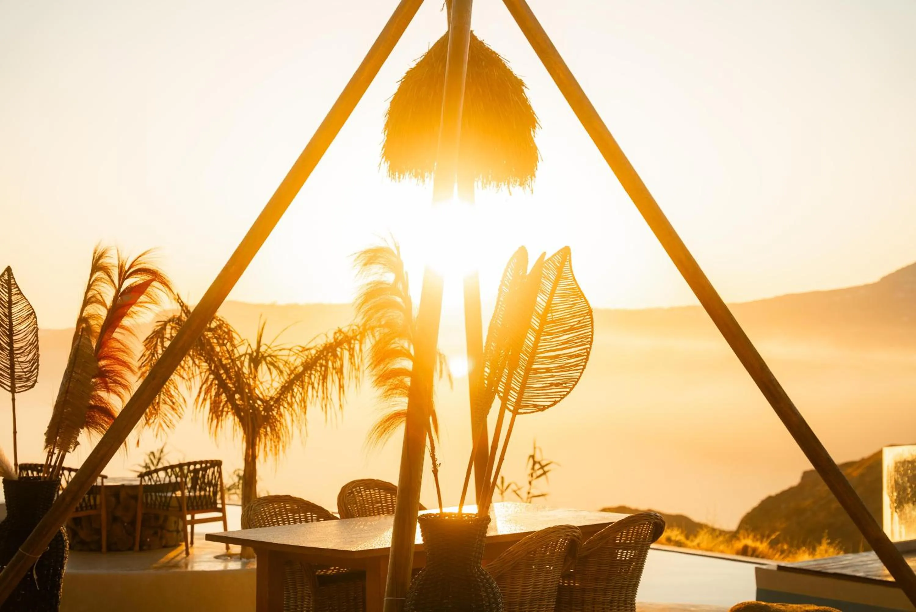 Sunrise in Divino Caldera