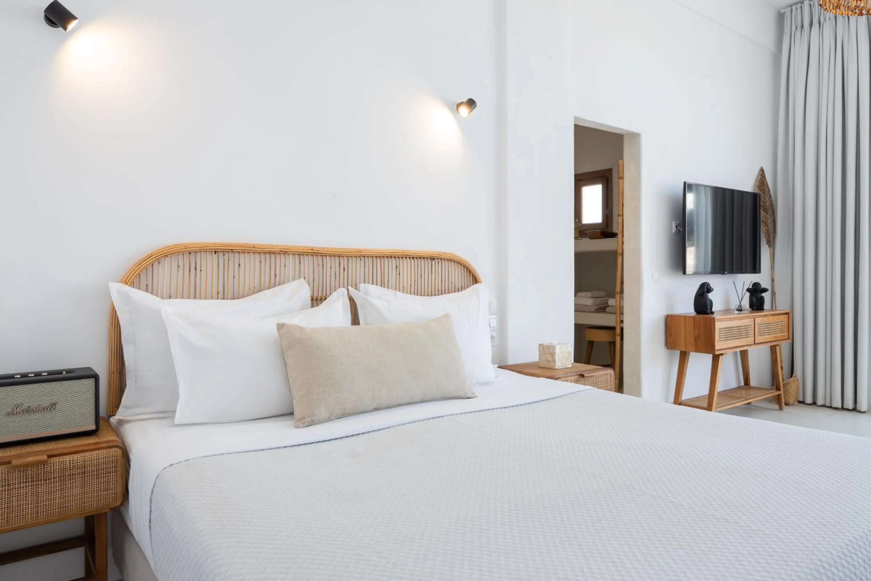 Bed in Divino Caldera