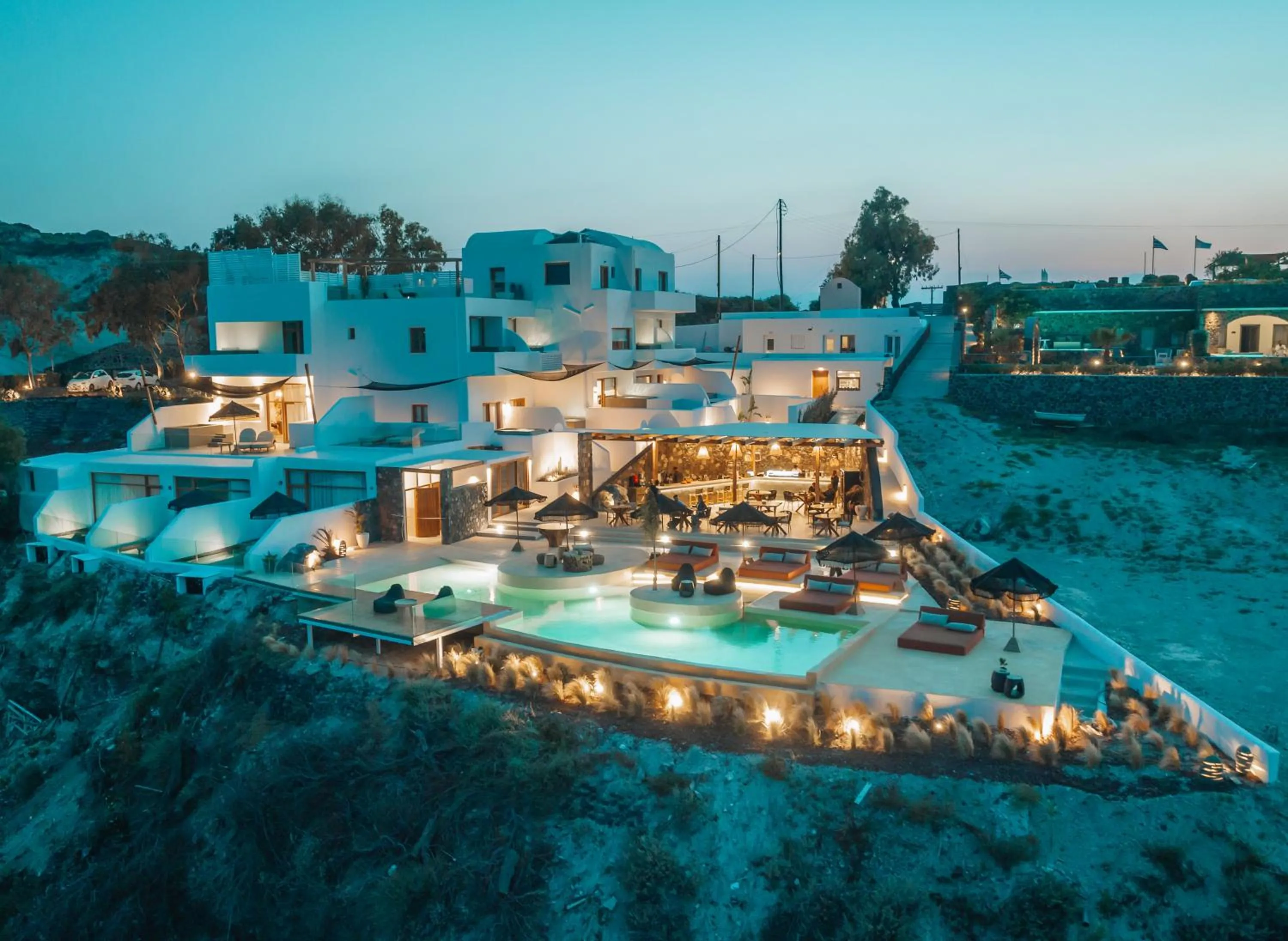 Property building in Divino Caldera