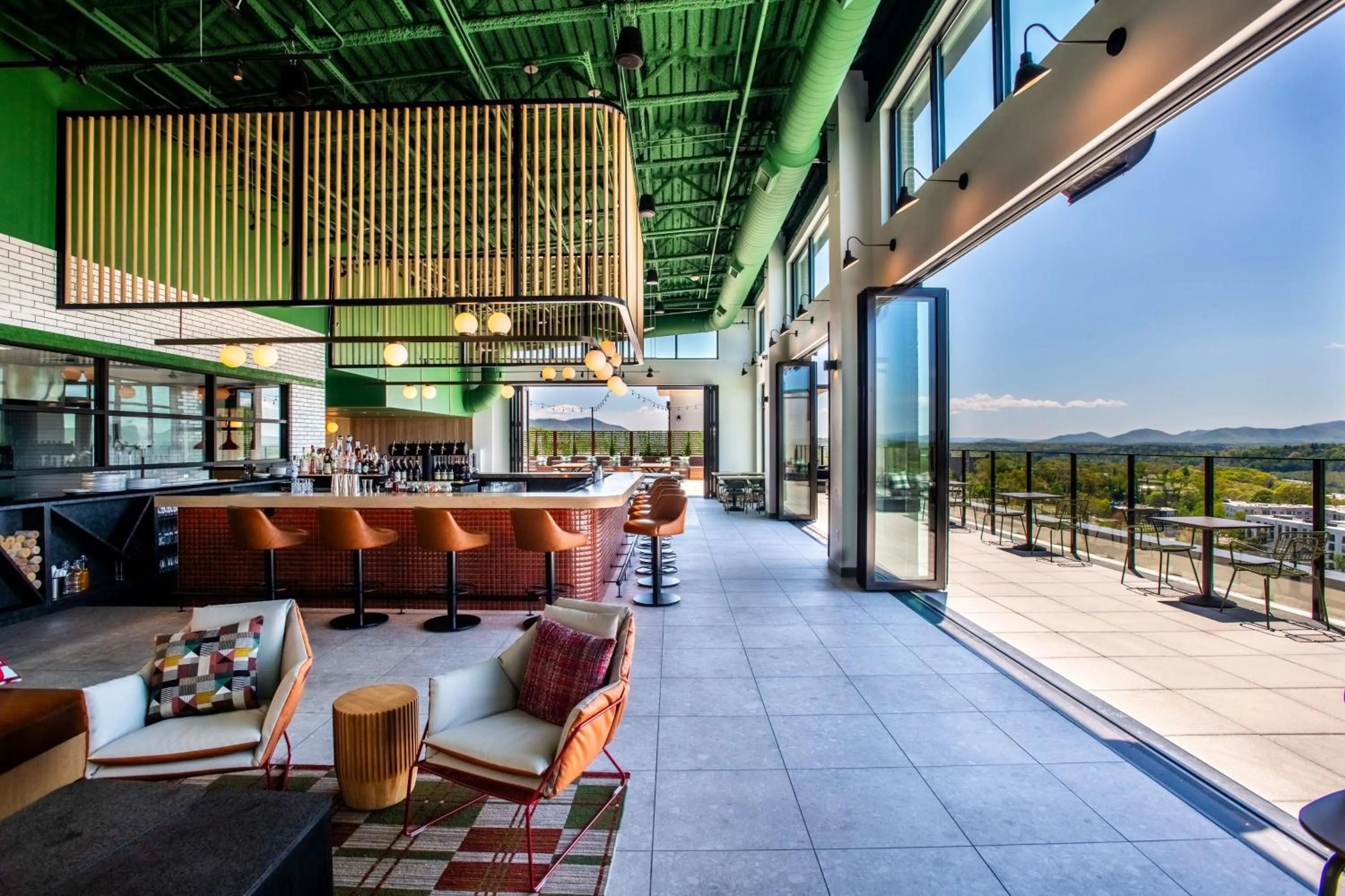 Restaurant/places to eat in Embassy Suites By Hilton Asheville Downtown