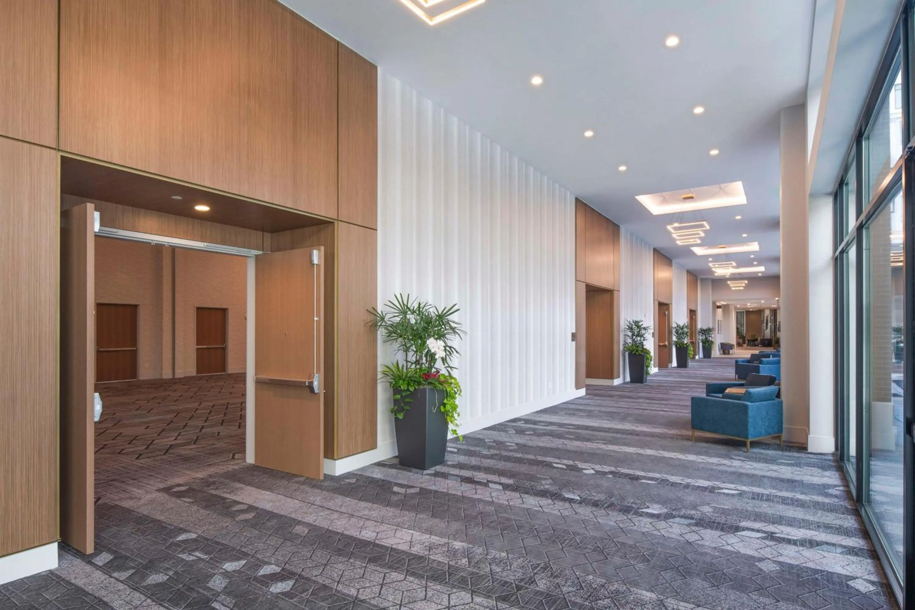 Meeting/conference room in Embassy Suites By Hilton Asheville Downtown