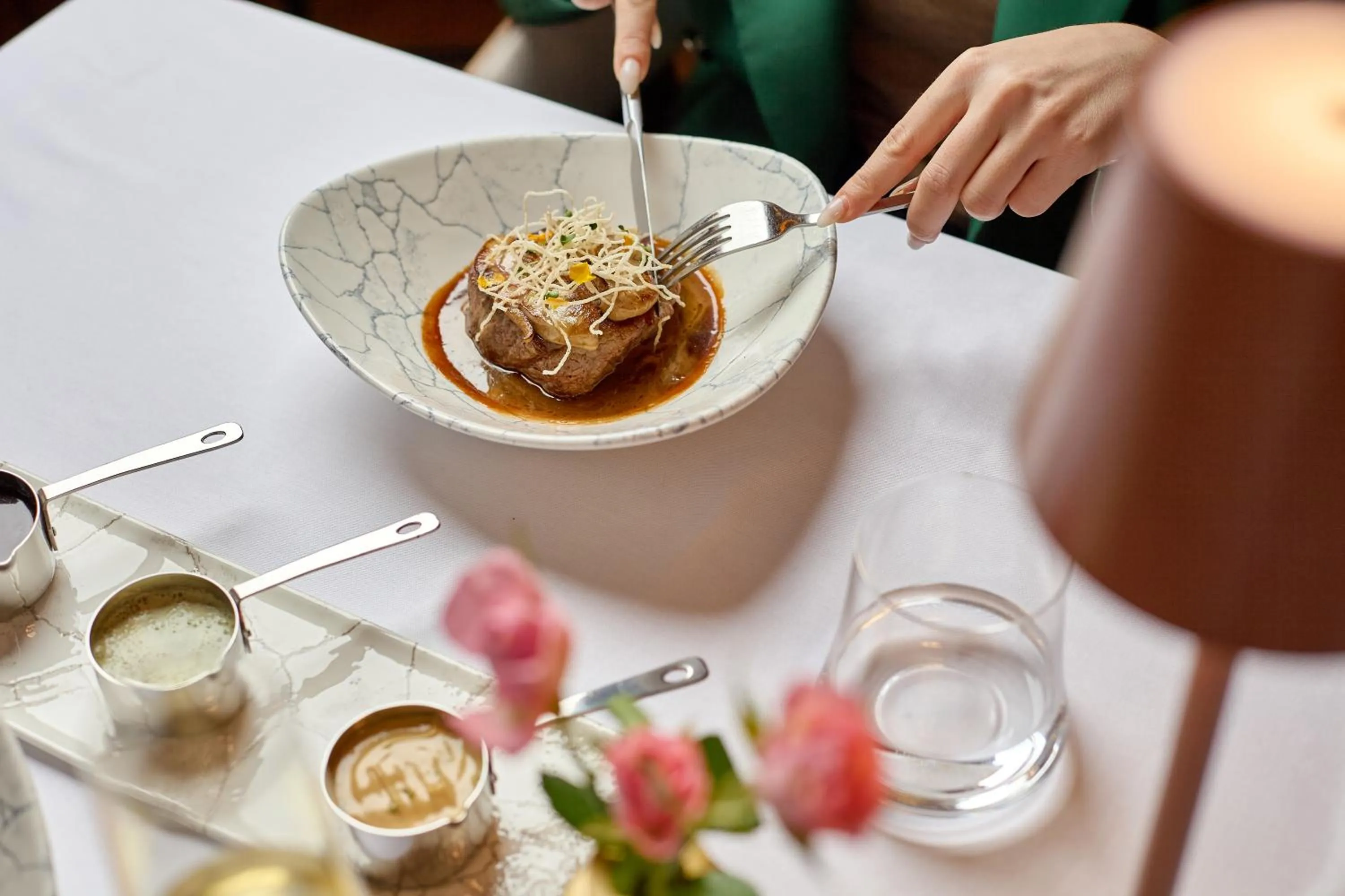 Food and drinks in Hanami Design Hotel