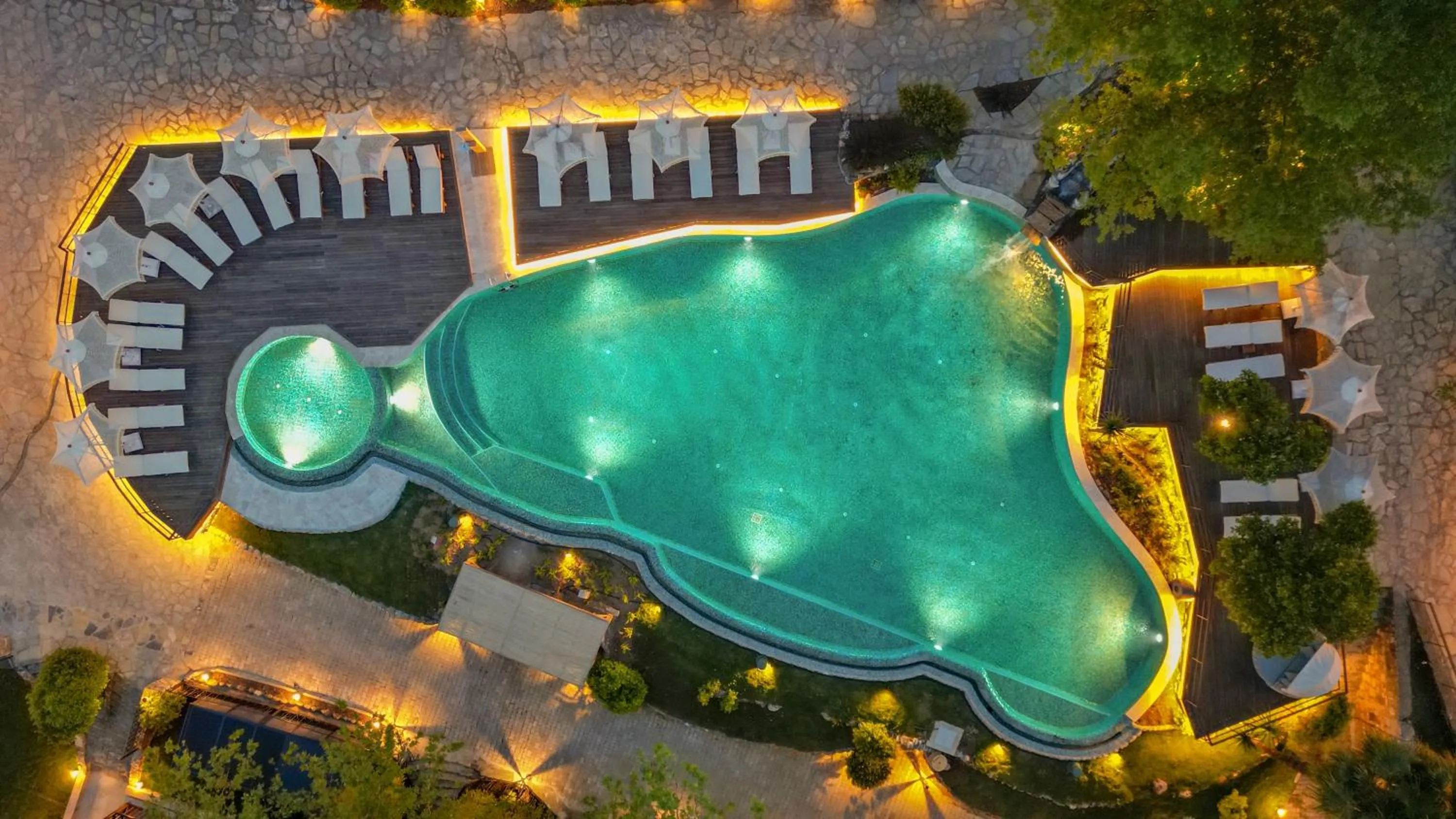 Pool view in Nuup Hotel