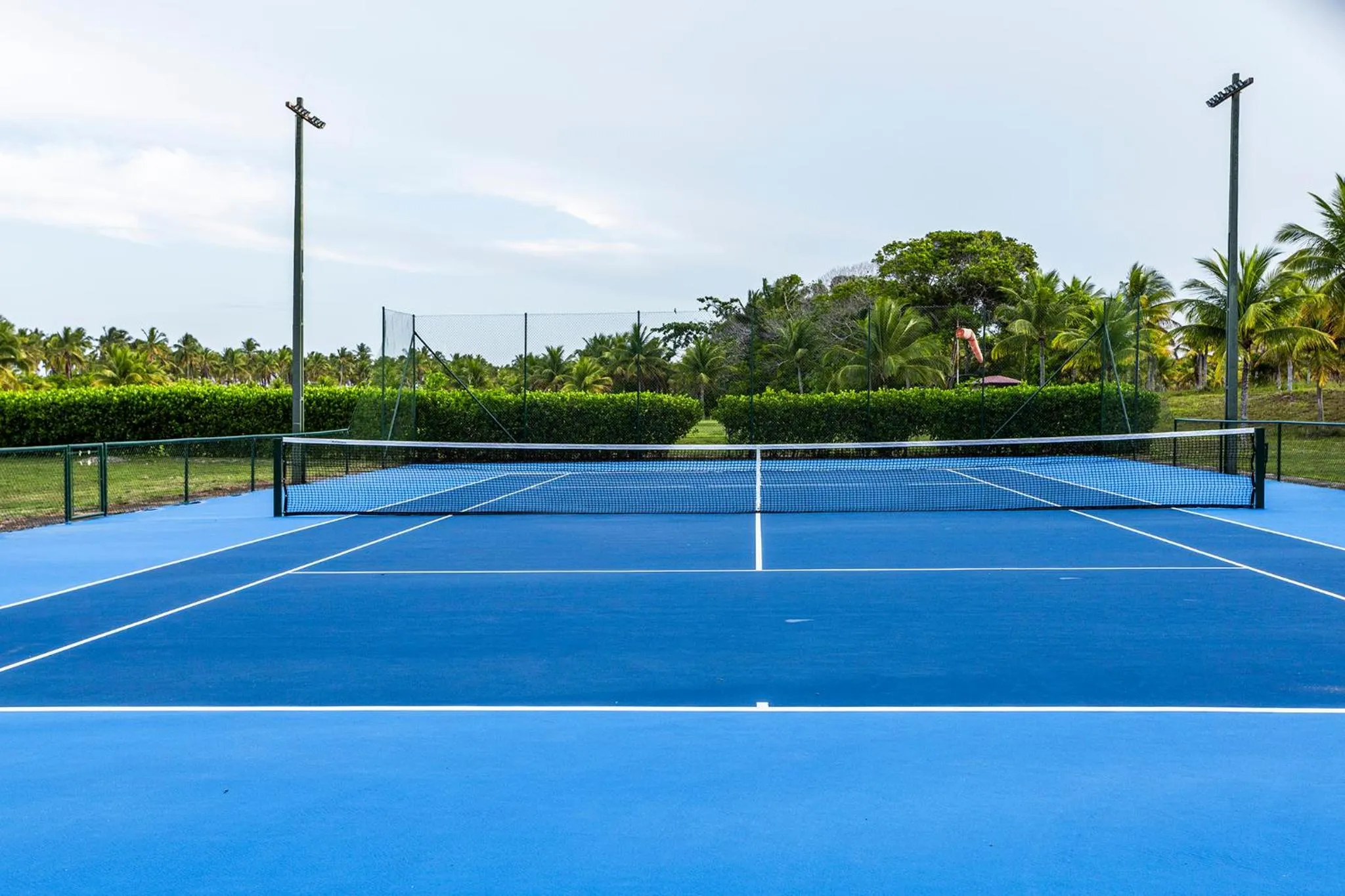 Tennis court in Reserva Jacumã Boutique Hotel