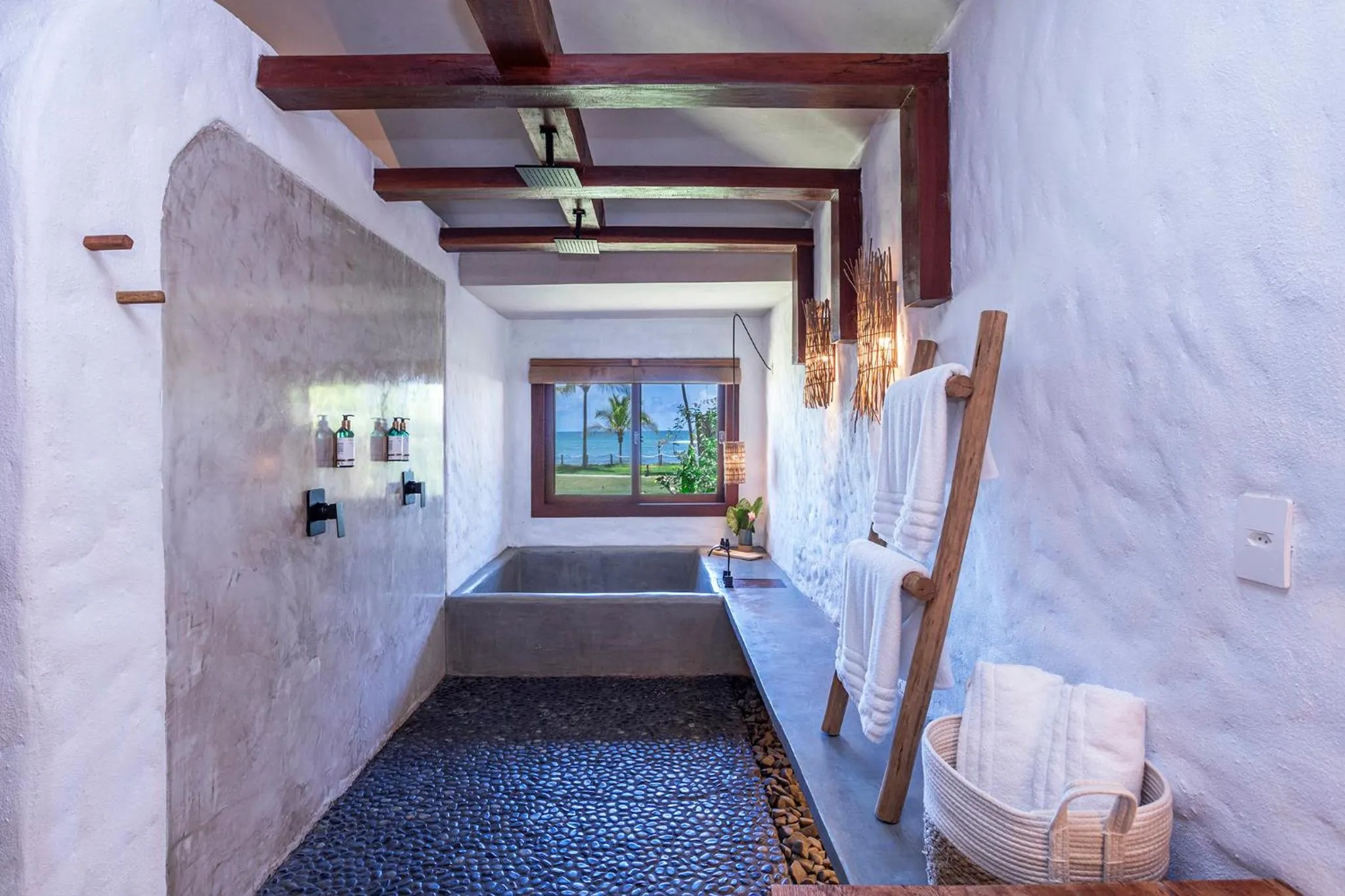 Bathroom, Bed in Reserva Jacumã Boutique Hotel