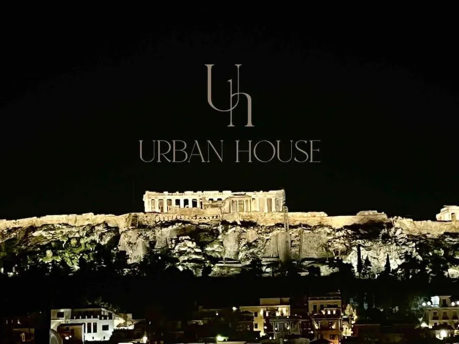 Two-Bedroom Apartment in Acropolis Urban View