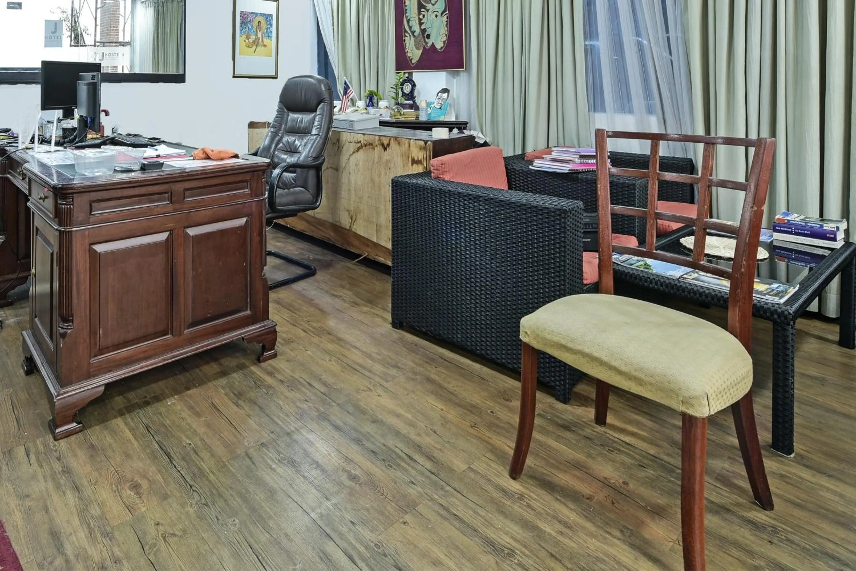 Lobby or reception in Super OYO 90780 J Hotel Bukit Bintang