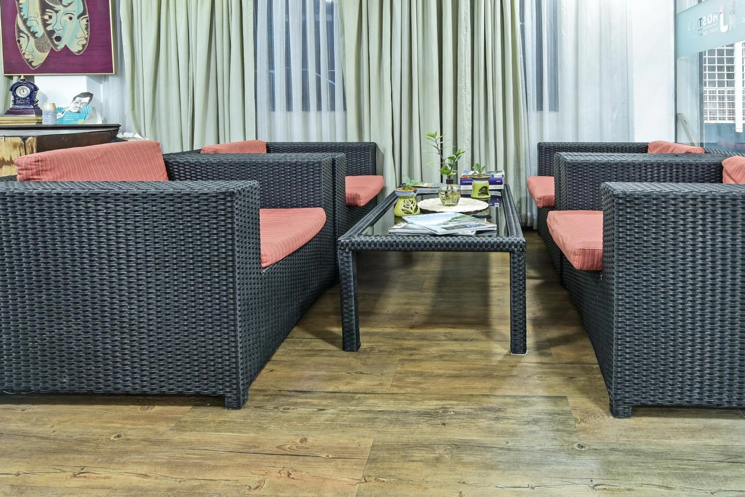 Lobby or reception in Super OYO 90780 J Hotel Bukit Bintang