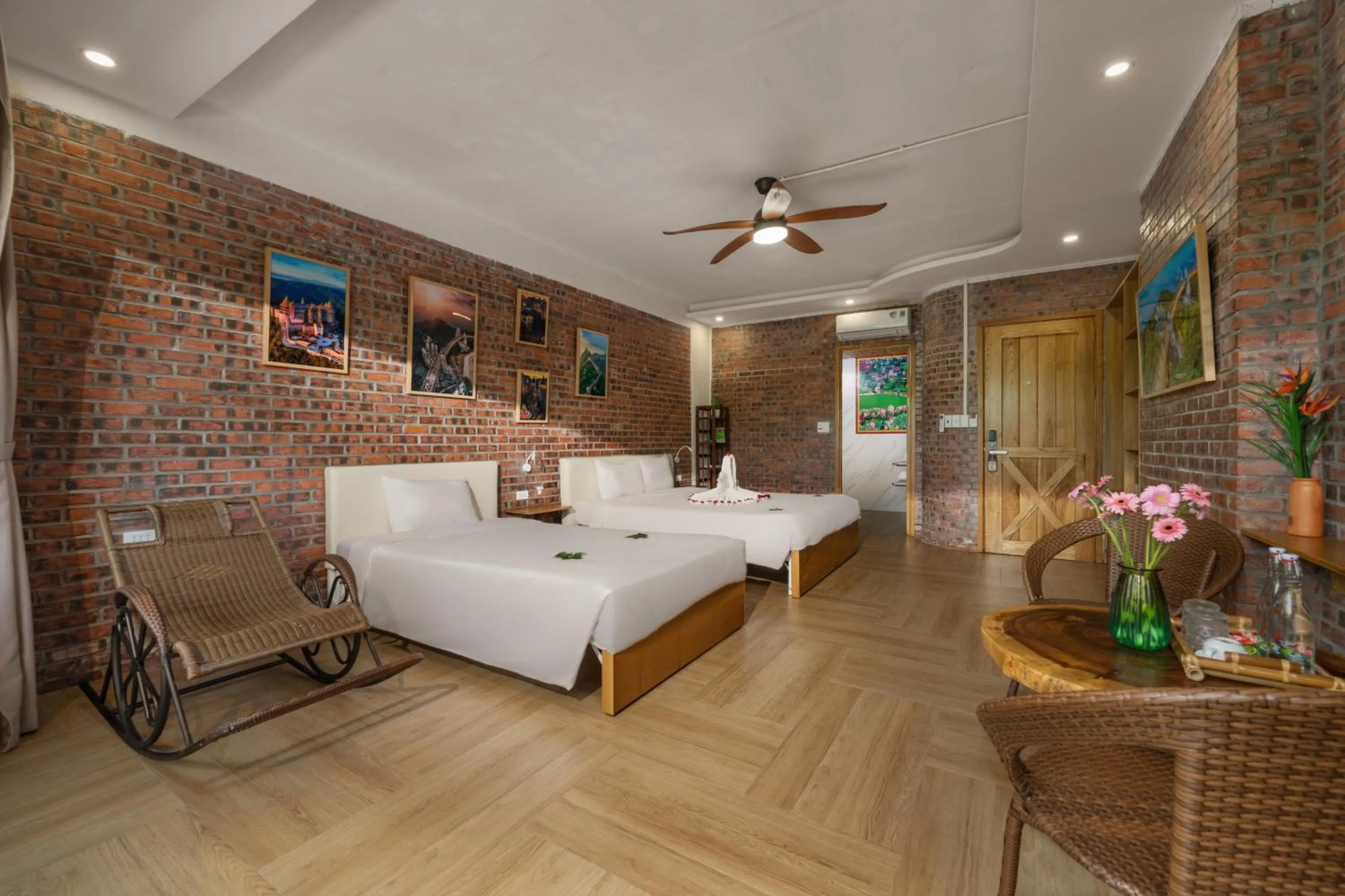 Bed in Hoi An Golden Bamboo An Bang Beach Villa & Spa