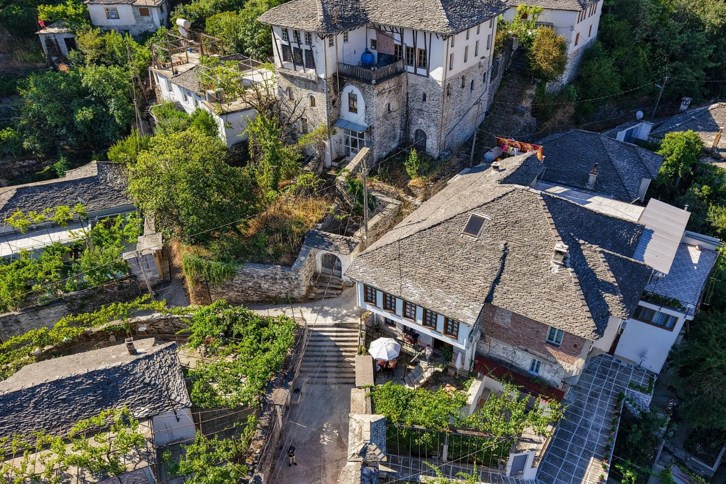 Property building in Porta7 Hotel